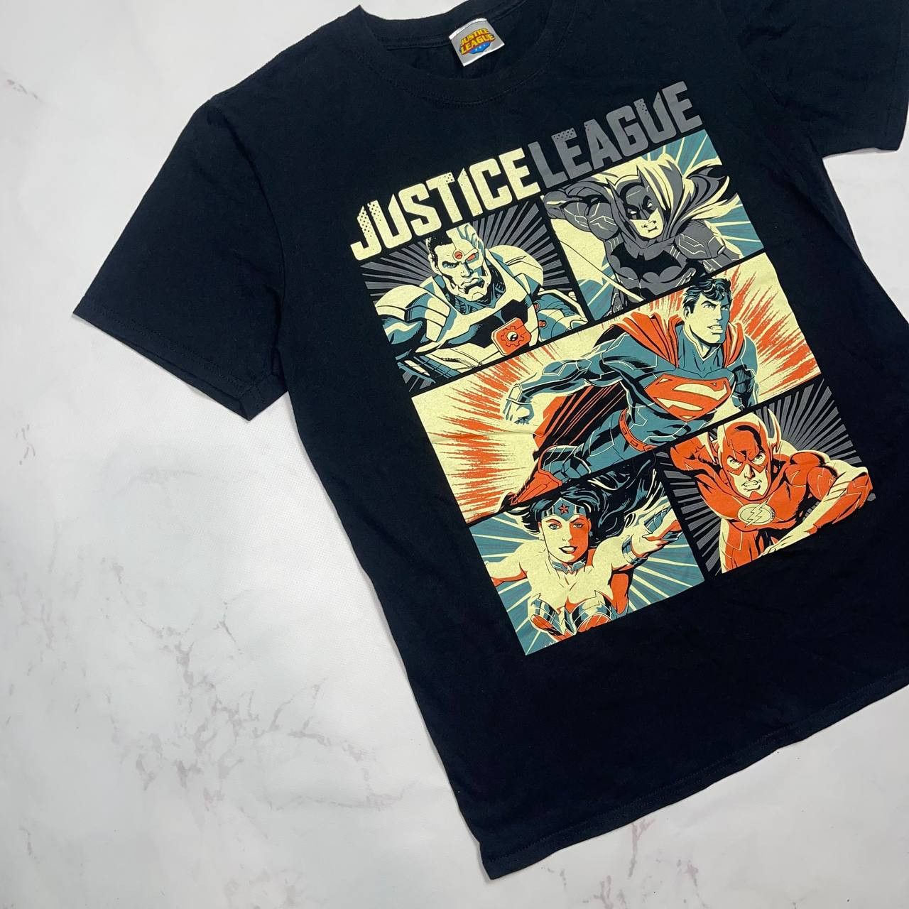 Vintage JUSTICE LEAGUE CYBORG,BATMAN,SUPERMAN,WONDER WOMAN T-SHIRT Size US L / EU 52-54 / 3 - 2 Thumbnail