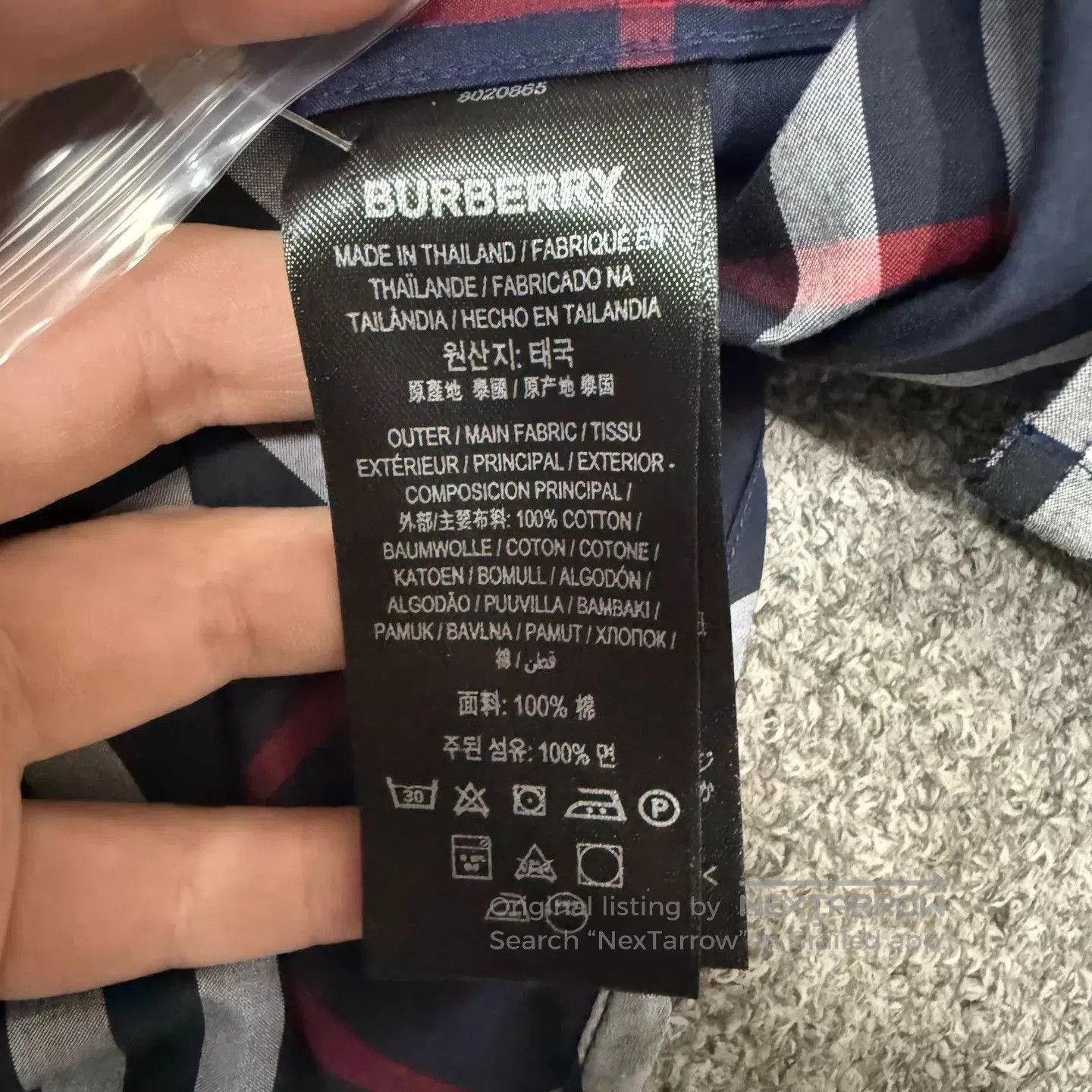 Burberry Plaid Long-Sleeve Button-Up Shirt. Size US S / EU 44-46 / 1 - 4 Thumbnail