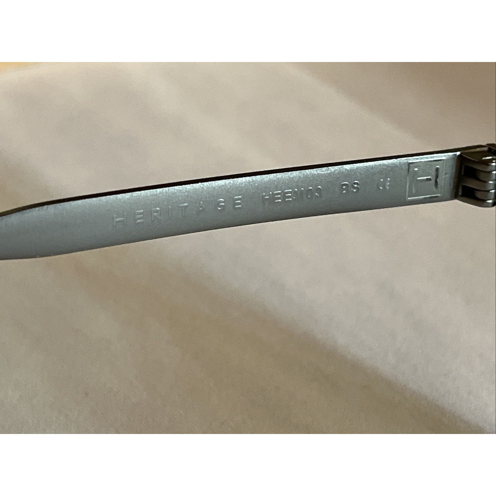 Heritage Research Heritage Heem03 Silver Oval Eyeglass Frame Glasses 49-21-145 Size ONE SIZE - 4 Thumbnail