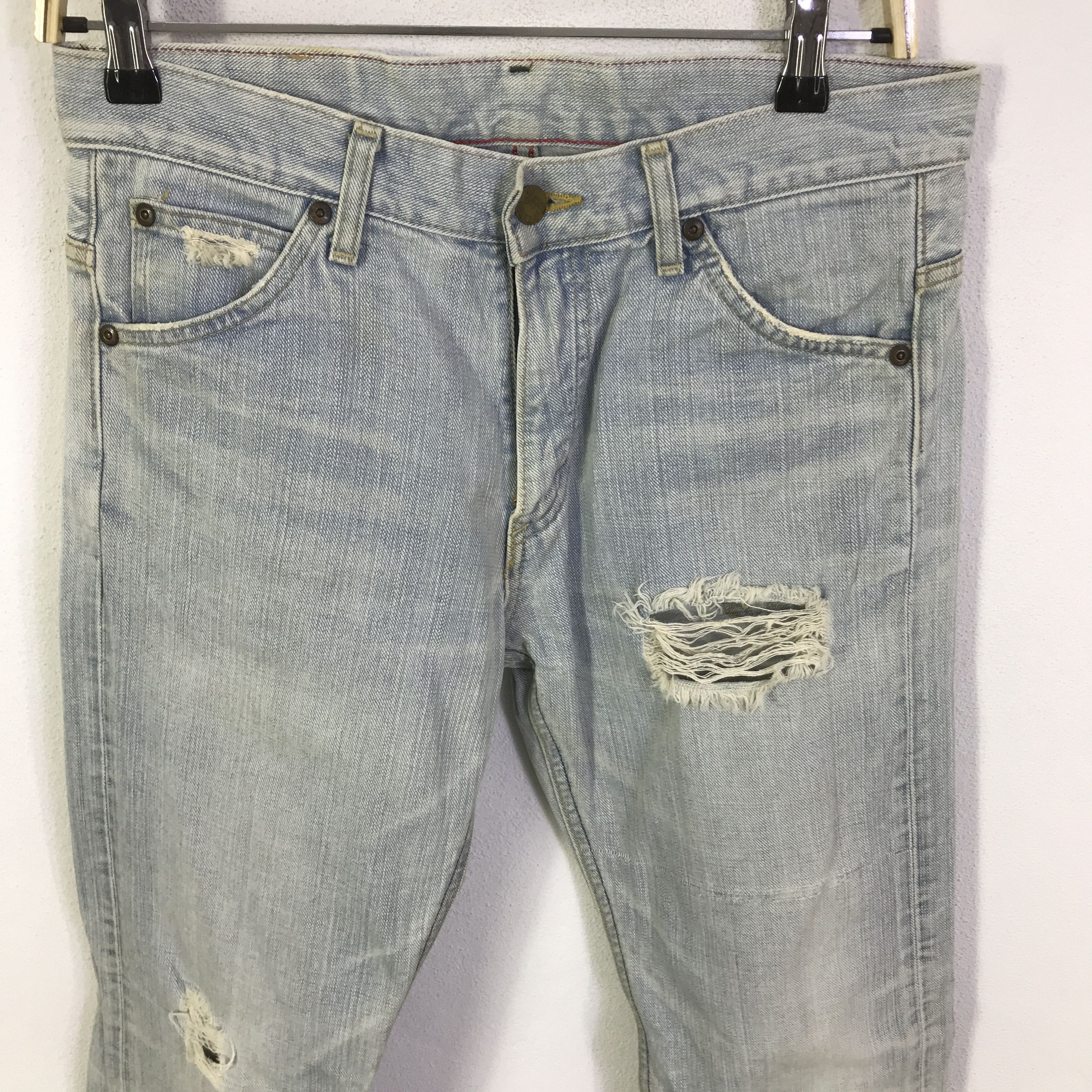 Lee Lee Light wash denim distressed denim pants K74B12 Size US 28 / EU 44 - 2 Thumbnail