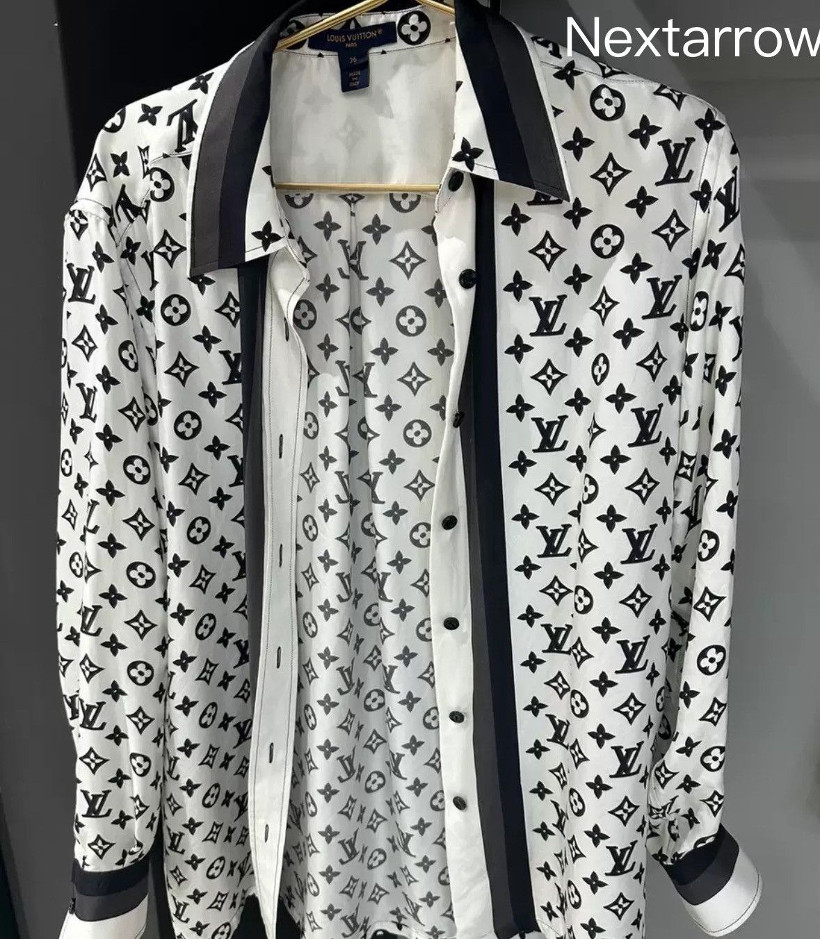 Louis Vuitton LOUIS VUITTON Mulberry silk jacket Size XS / US 0-2 / IT 36-38 - 1 Thumbnail