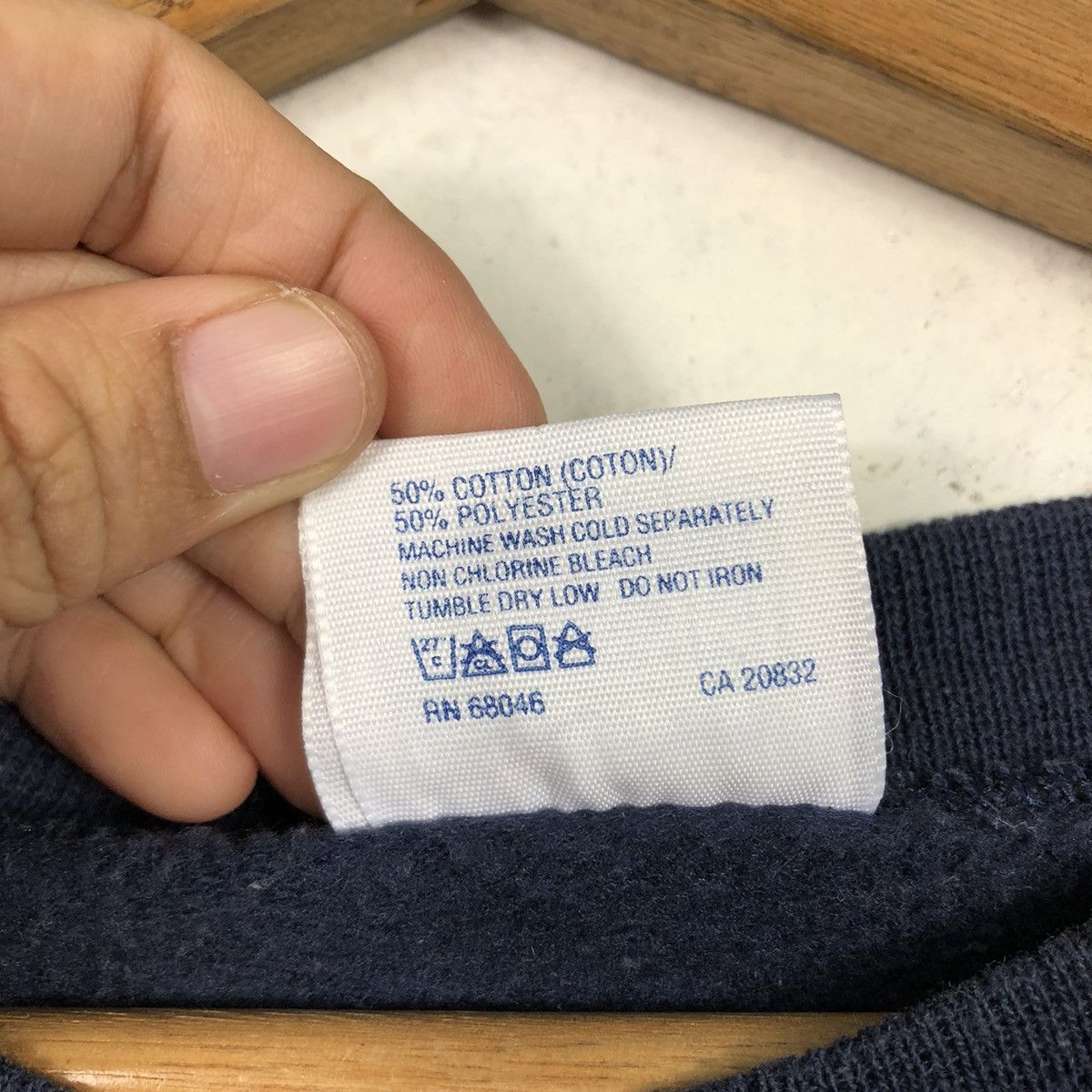 Japanese Brand 📌Rich Blue Vintage Sweatshirt Discus Athletic Size US L / EU 52-54 / 3 - 16 Thumbnail