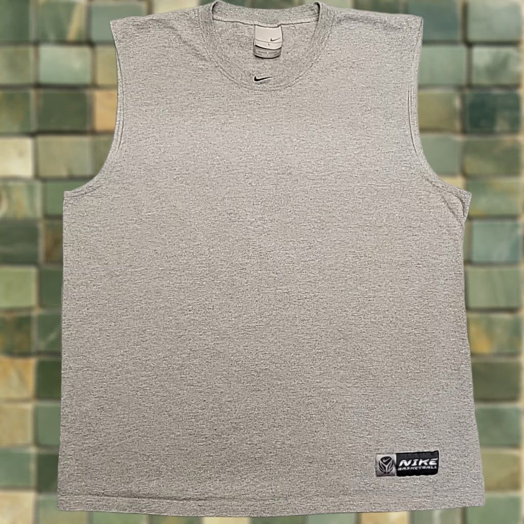 Nike Vintage Nike Shirt Mens L Gray Basketball Tank Top Center Swoosh 90s Made In USA Size US L / EU 52-54 / 3 - 1 Thumbnail