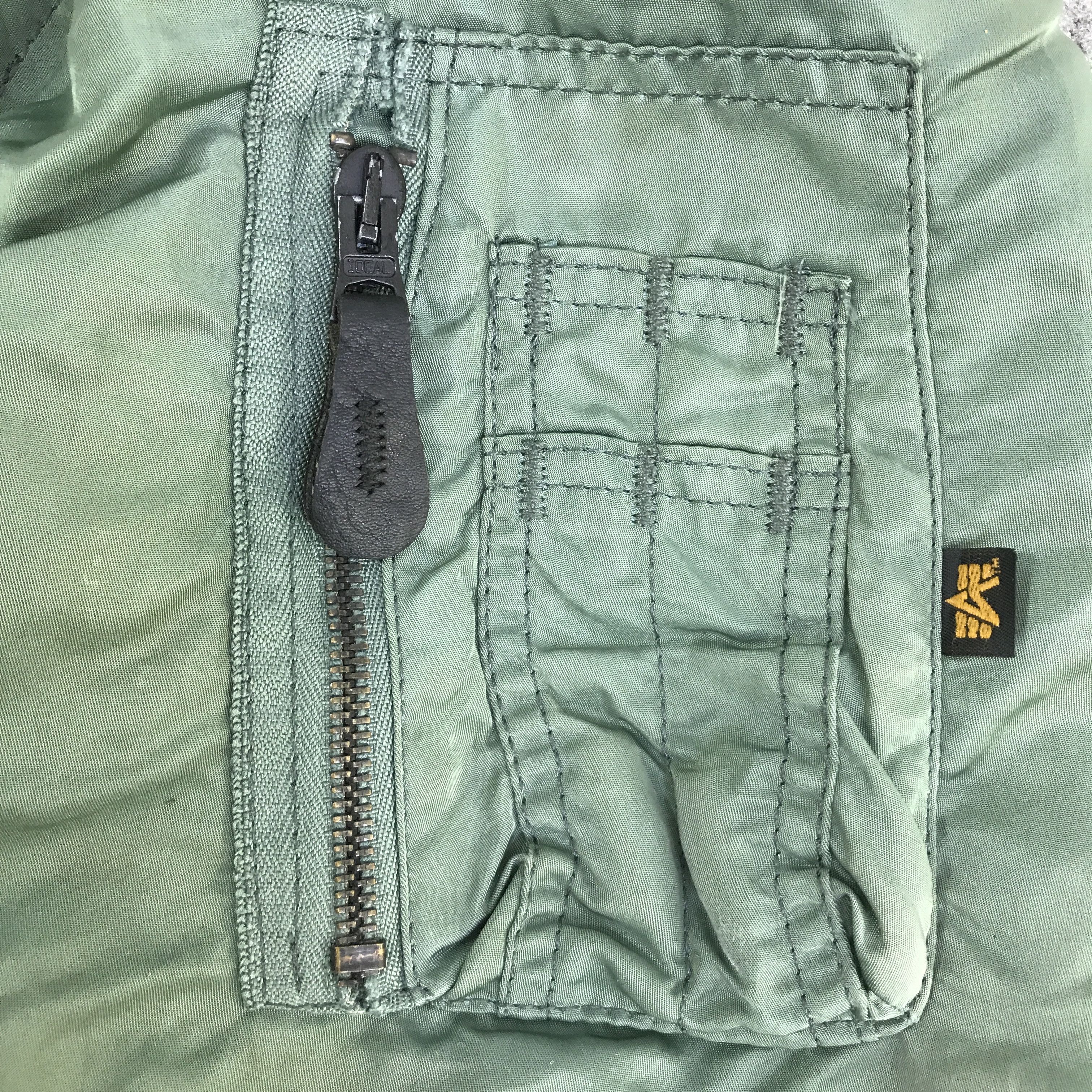 Alpha Industries VTG ALPHA INDUSTRIES DISTRESSED BOMBERS FADED JACKET K116B20 Size US M / EU 48-50 / 2 - 12 Thumbnail