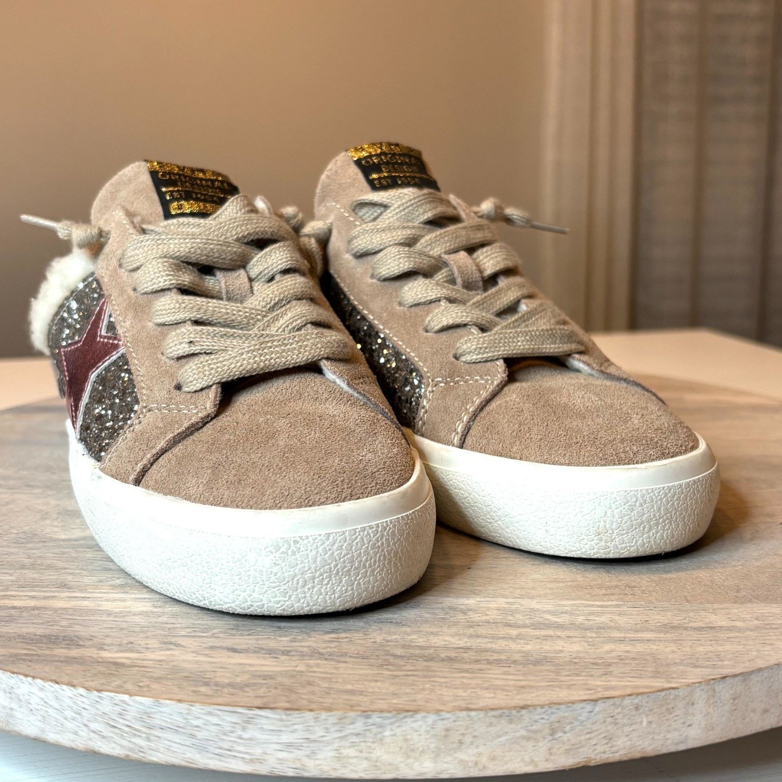 Vintage Havana NWOT Vintage Havana Winter Glitter Star Sneakers US Size 8.5 Size US 8.5 / IT 38.5 - 5 Thumbnail