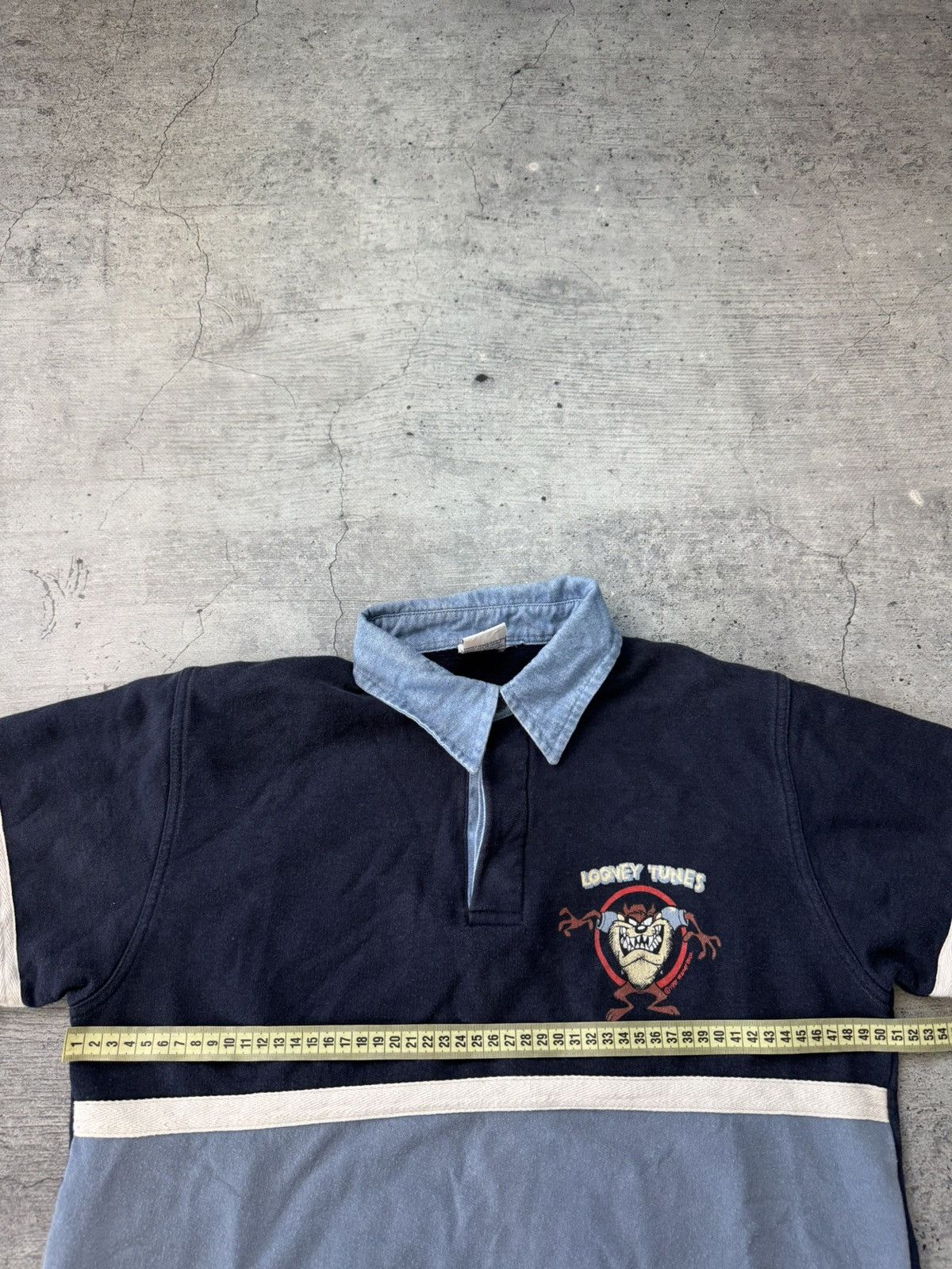 Disney Vintage 1997 Looney Tunes Taz long sleeve Sweatshirt Japan Size US S / EU 44-46 / 1 - 8 Thumbnail