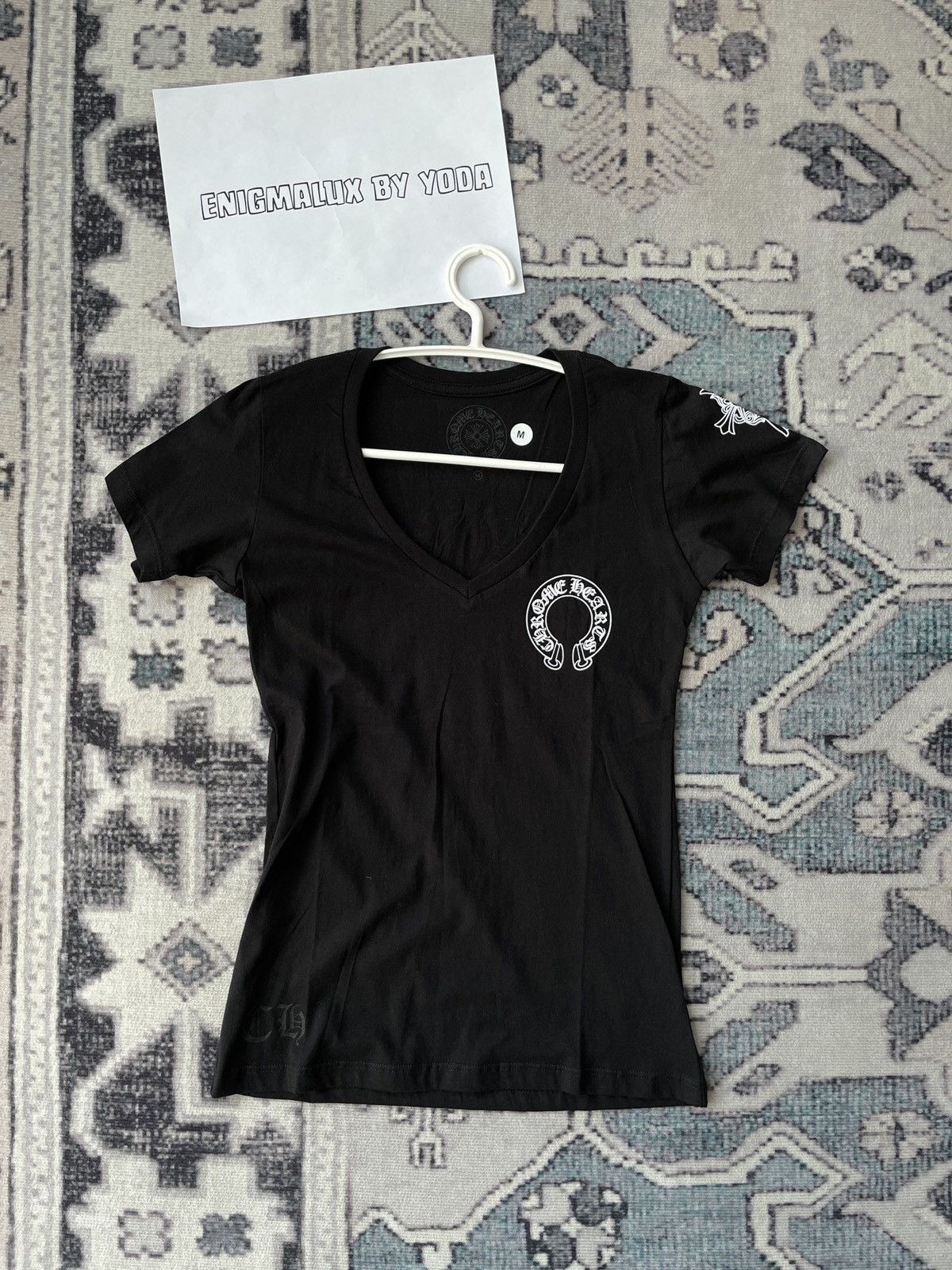 image of Chrome Hearts Cross Horseshoe Cross Sleeve Tee in Black, Women's (Size Medium)