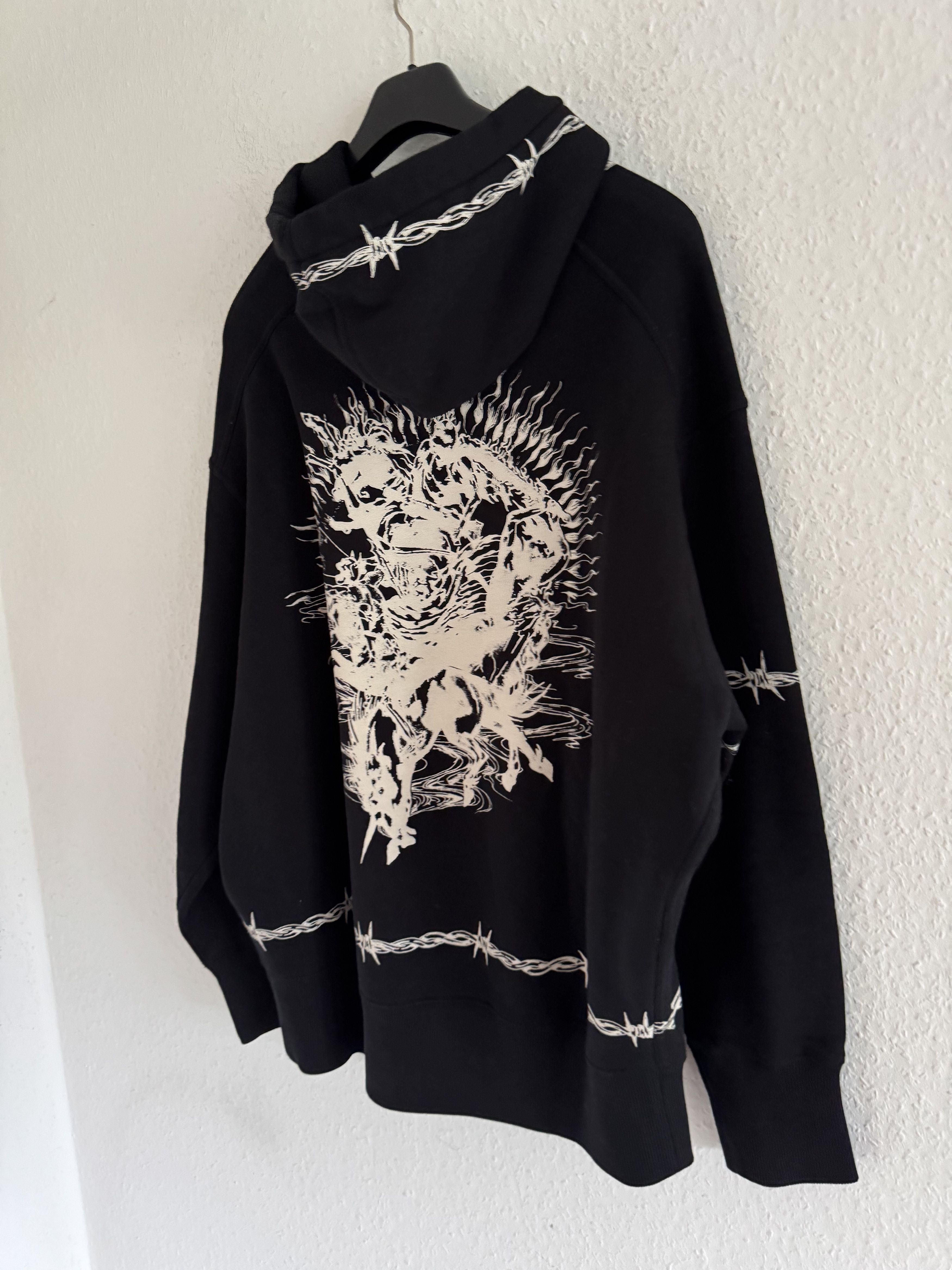 Givenchy Black Barbed Wire Eagle Oversized Hoodie Size US S / EU 44-46 / 1 - 13 Thumbnail