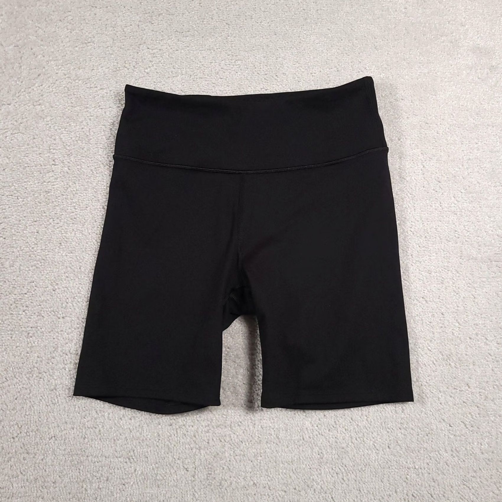 Victoria's Secret Victoria's Secret Bike Shorts Womens 8 Black High Waist Stretch Athletic Gym Short Women XS? Size 30" / US 8 / IT 44 - 2 Thumbnail
