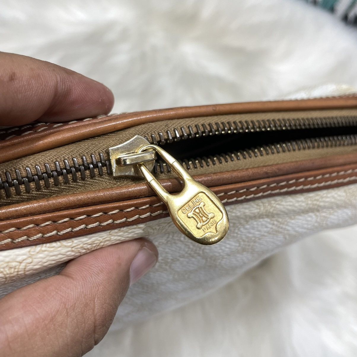 Celine Authentic Vtg. CELINE Macadam Clutch Bag Size ONE SIZE - 12 Thumbnail
