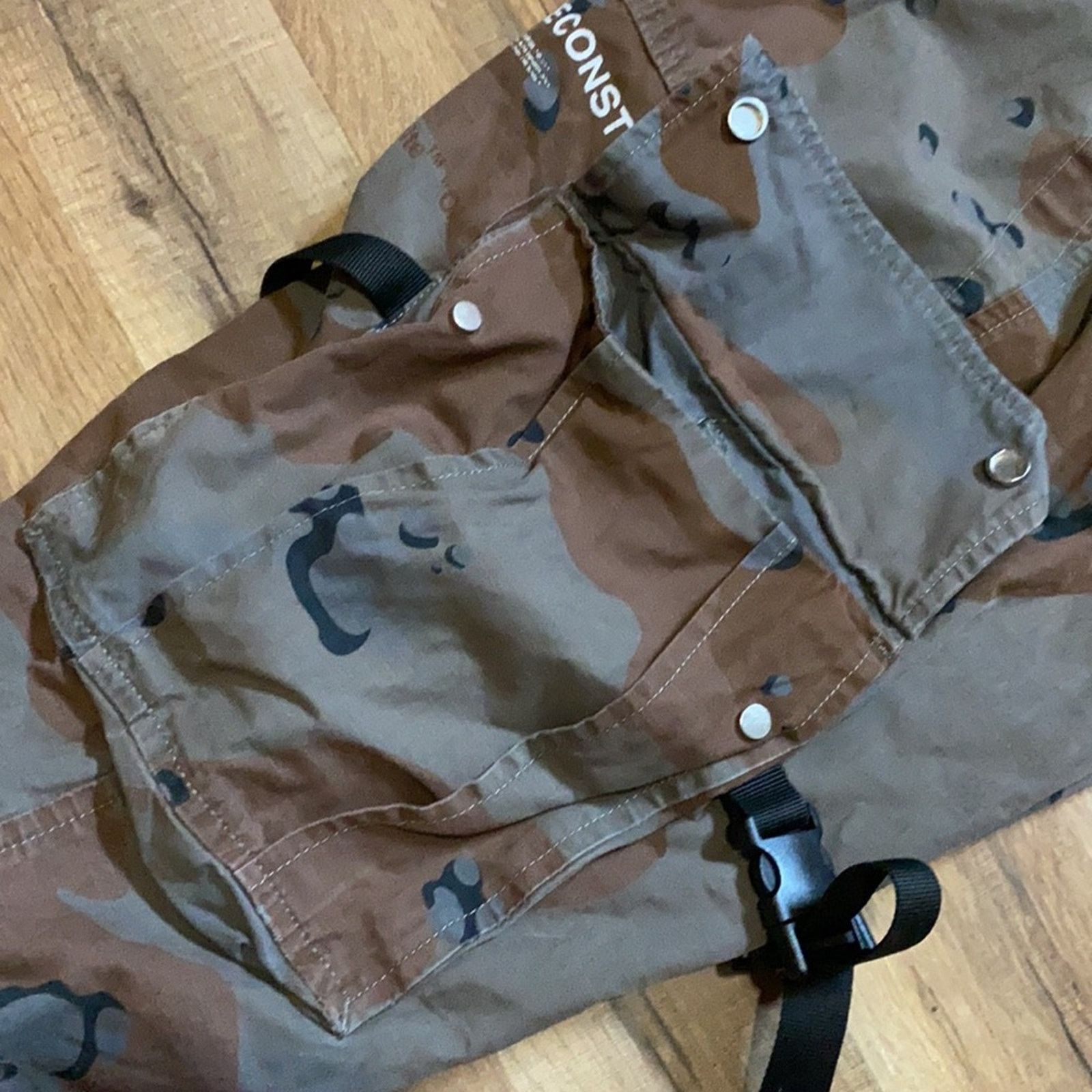 Off-White Off-White Camouflage Cargo Jogger Pants Size US 31 - 11 Thumbnail