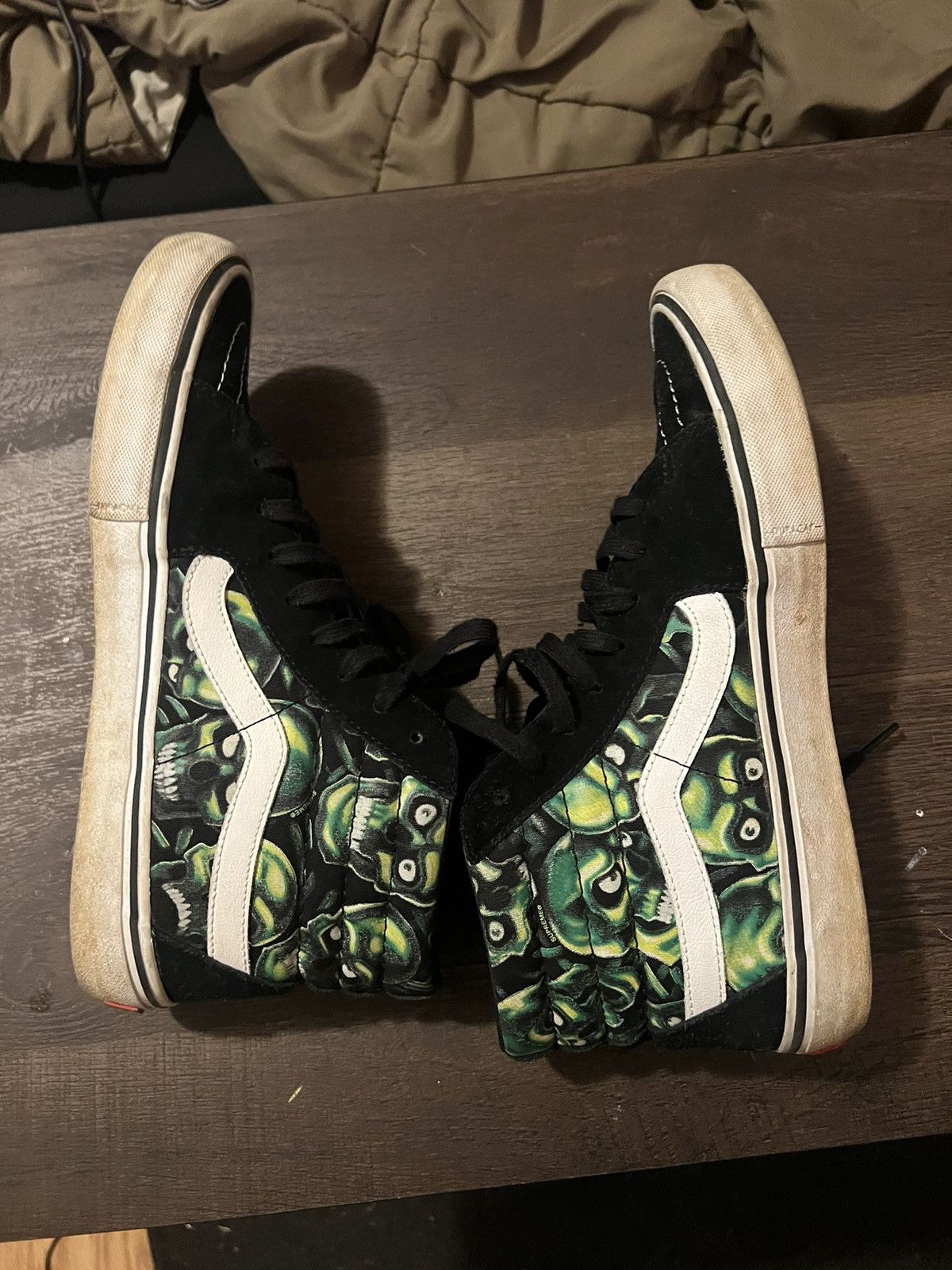 Vans Supreme Sk8-Hi Glow-In-The-Dark Skull