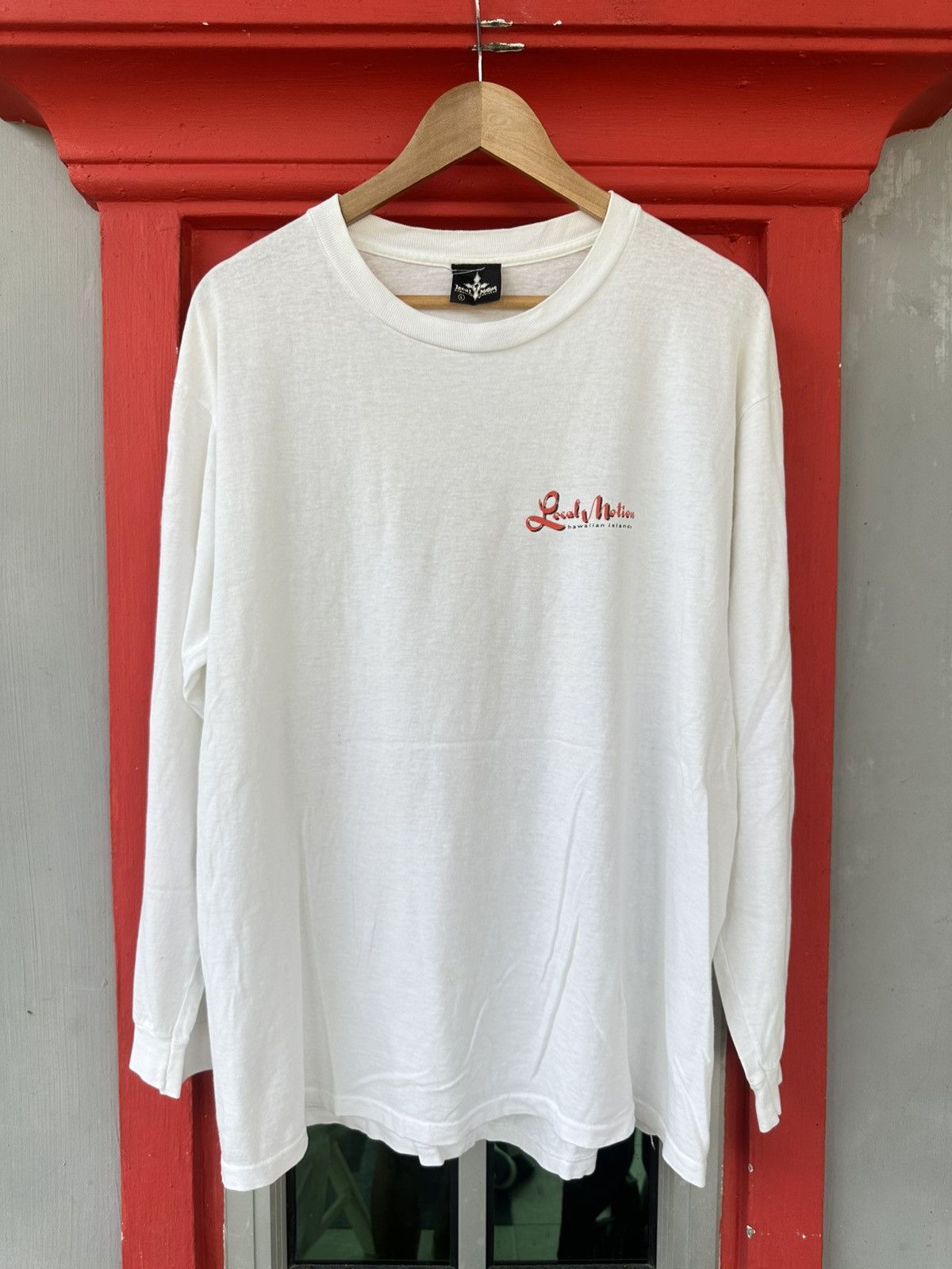 Vintage Vintage 90s Local Motion Surfboards Hawaiian Islands LS Tee Size US L / EU 52-54 / 3 - 2 Thumbnail