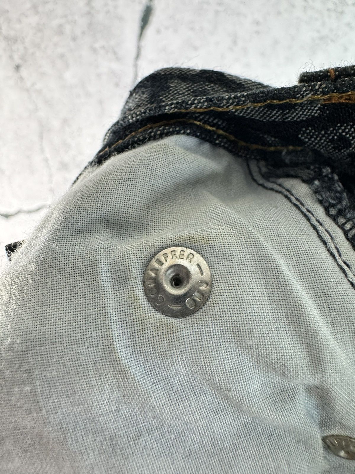 Dolce & Gabbana Vintage D&G Dolce & Gabbana Monogram Jeans Size US 32 / EU 48 - 8 Thumbnail