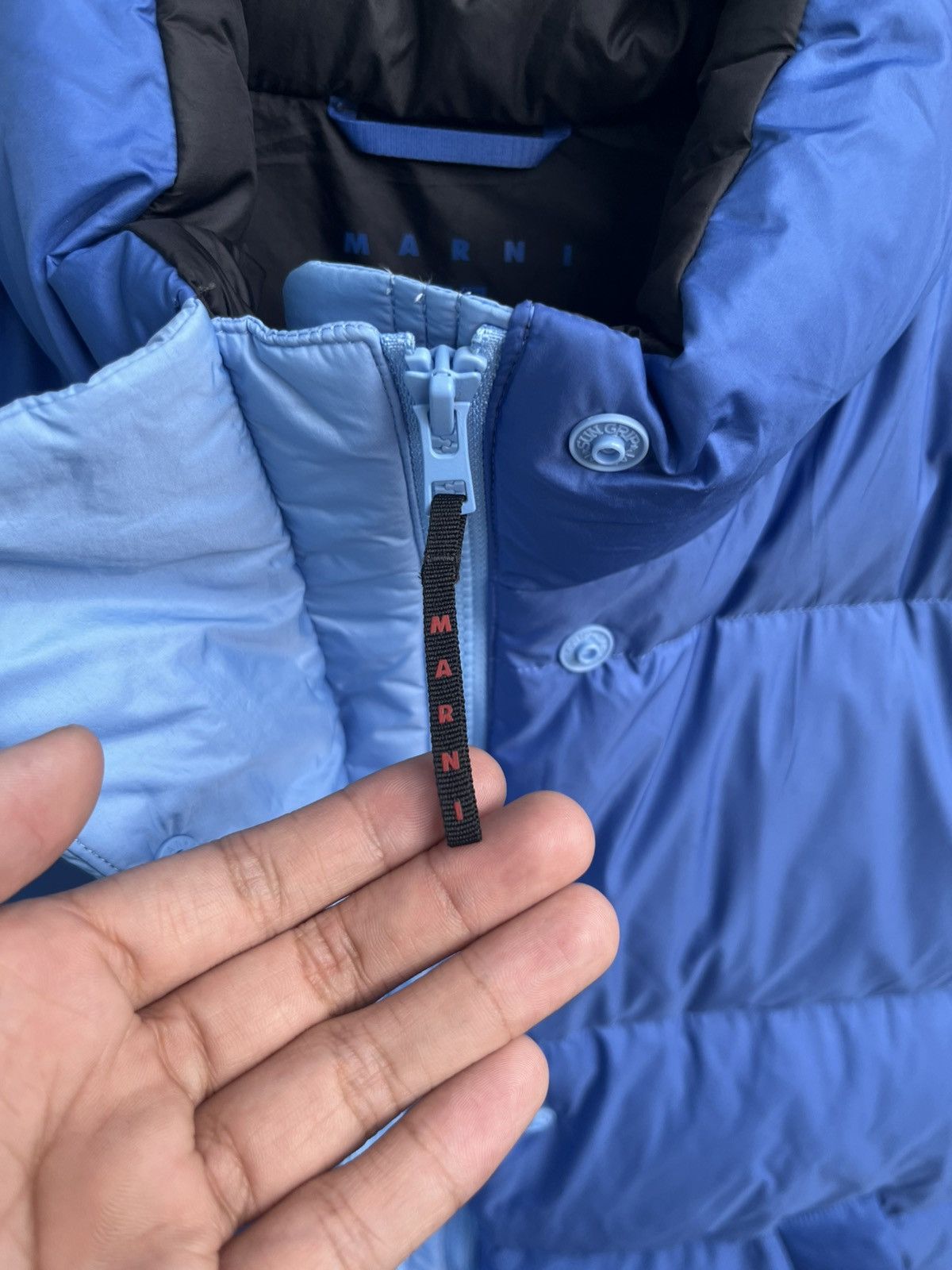 Marni × Uniqlo Down Vest Size US M / EU 48-50 / 2 - 10 Thumbnail