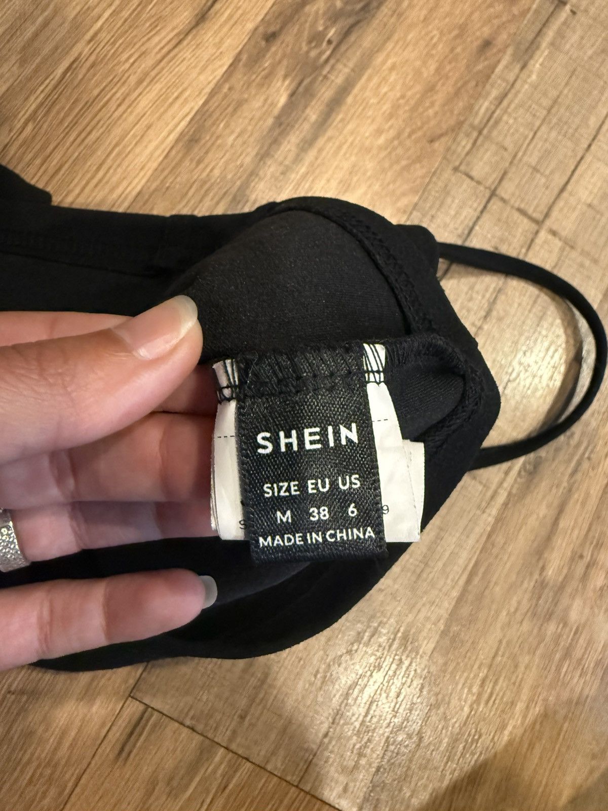 Shein Black Cropped Shirt Size M / US 6-8 / IT 42-44 - 2 Thumbnail