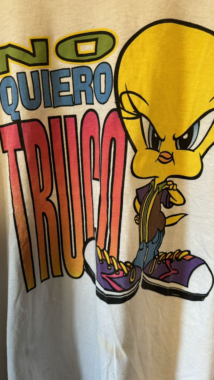 Hanes “No Quiero Truco” Vintage Tweety bird Shirt Size US XL / EU 56 / 4 - 3 Thumbnail