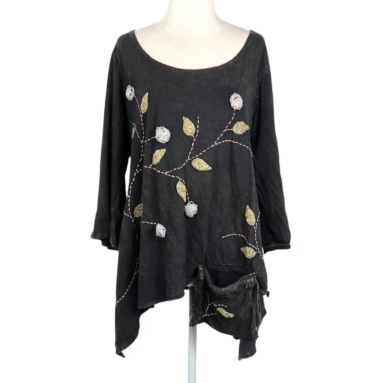 Vintage VINTAGE 90s Black Leaf Embroidered Asymmetrical Long Sleeve Top M Size L / US 10 / IT 46 - 2 Thumbnail