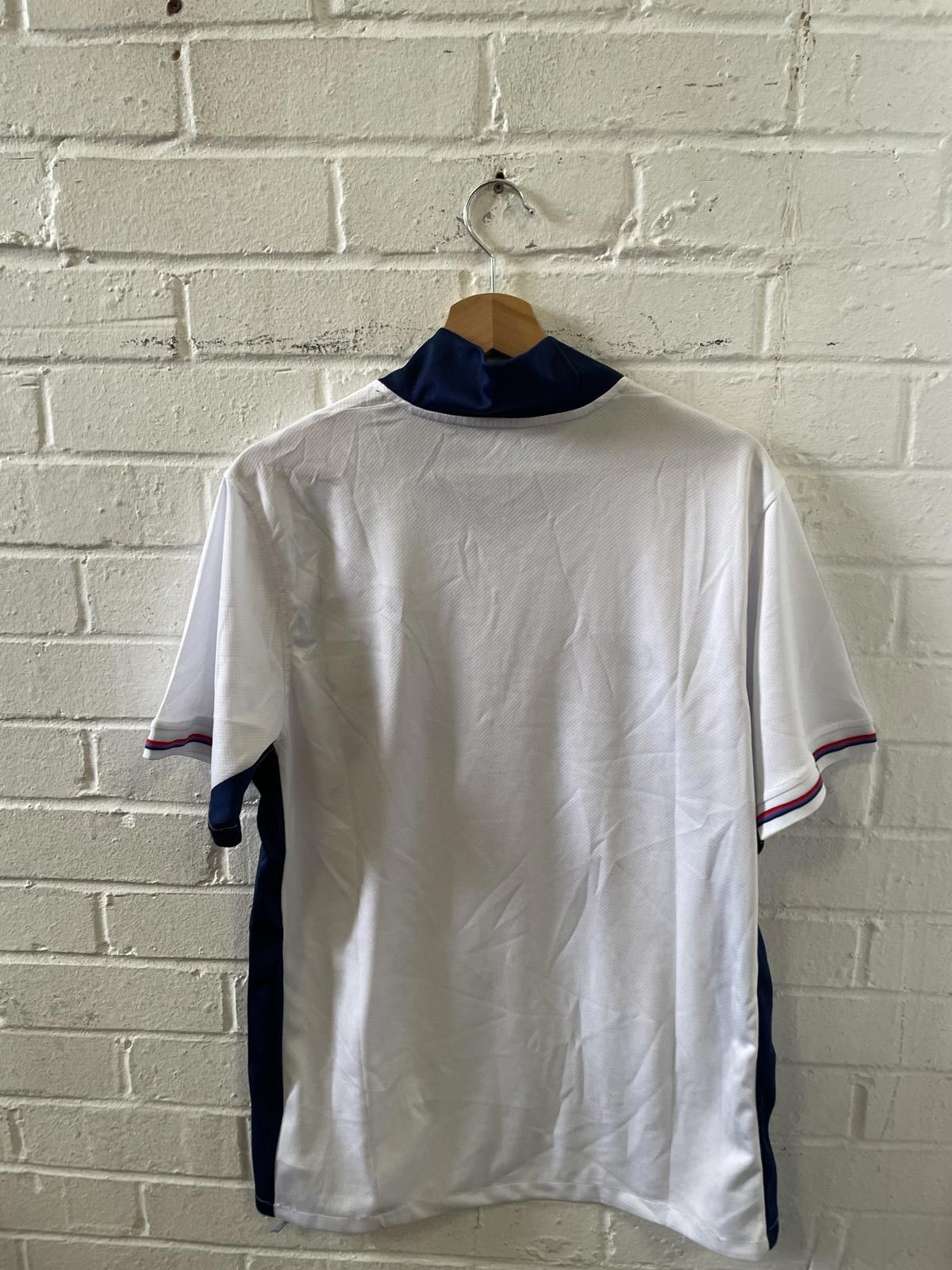 Nike England National Football Team Nike Jersey Size US M / EU 48-50 / 2 - 2 Thumbnail