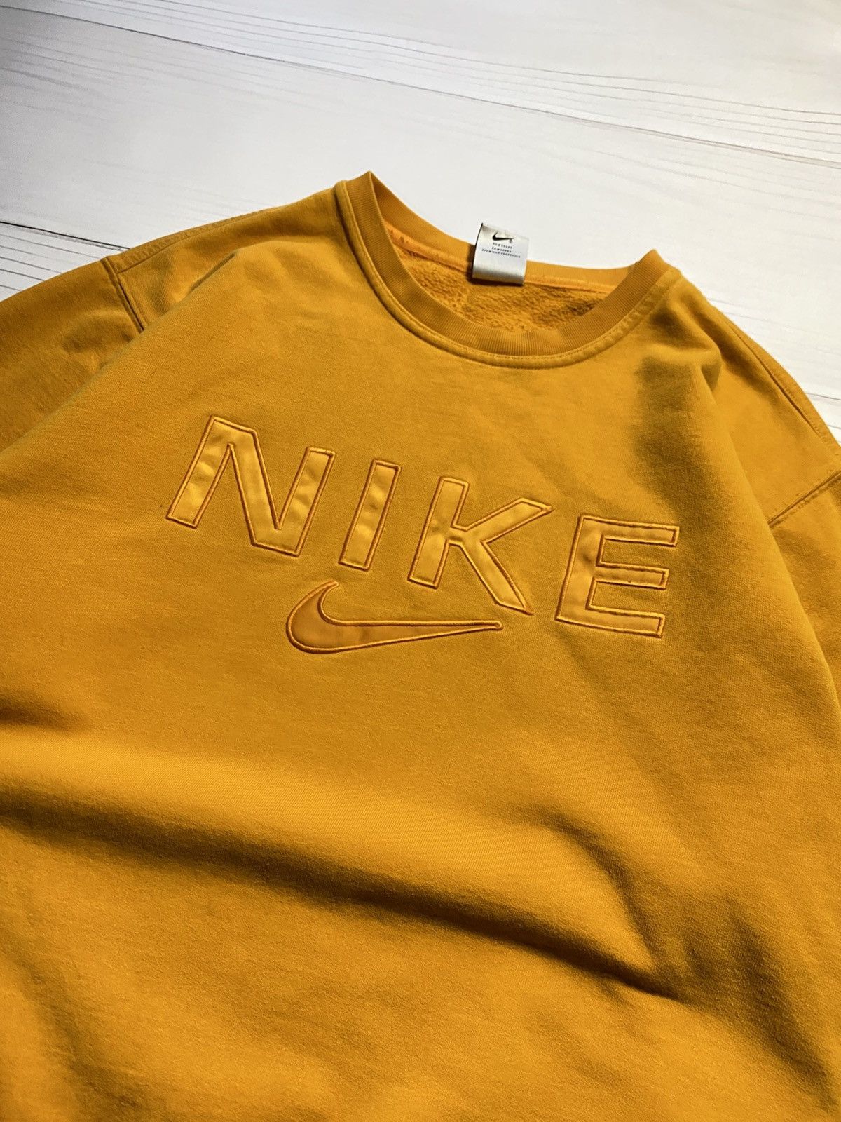 Nike Vibtage Nike Big Logo box fit oversize faded y2k sweatshirt Size US M / EU 48-50 / 2 - 12 Thumbnail