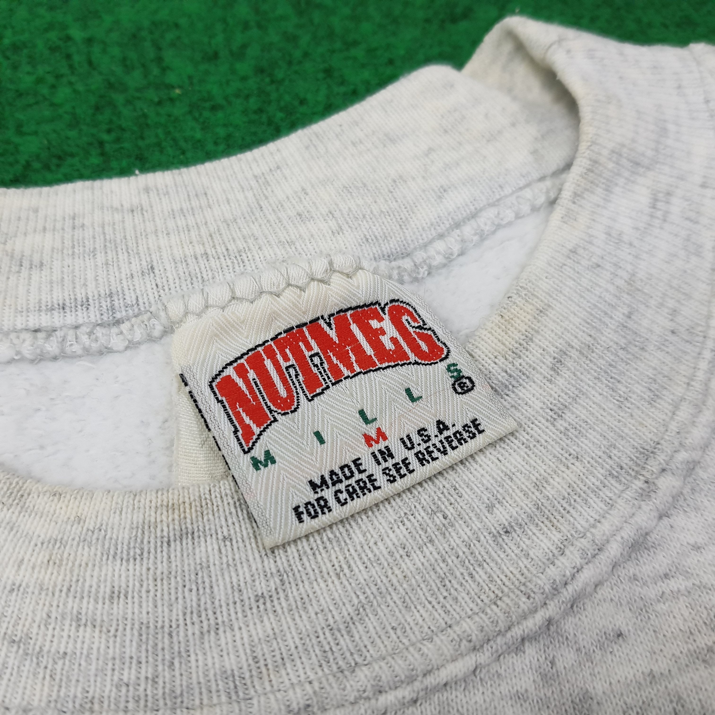 Nutmeg Vintage Nutmeg Dallas Cowboys NFL 90s Sweatshirt C261N18 Size US L / EU 52-54 / 3 - 6 Thumbnail