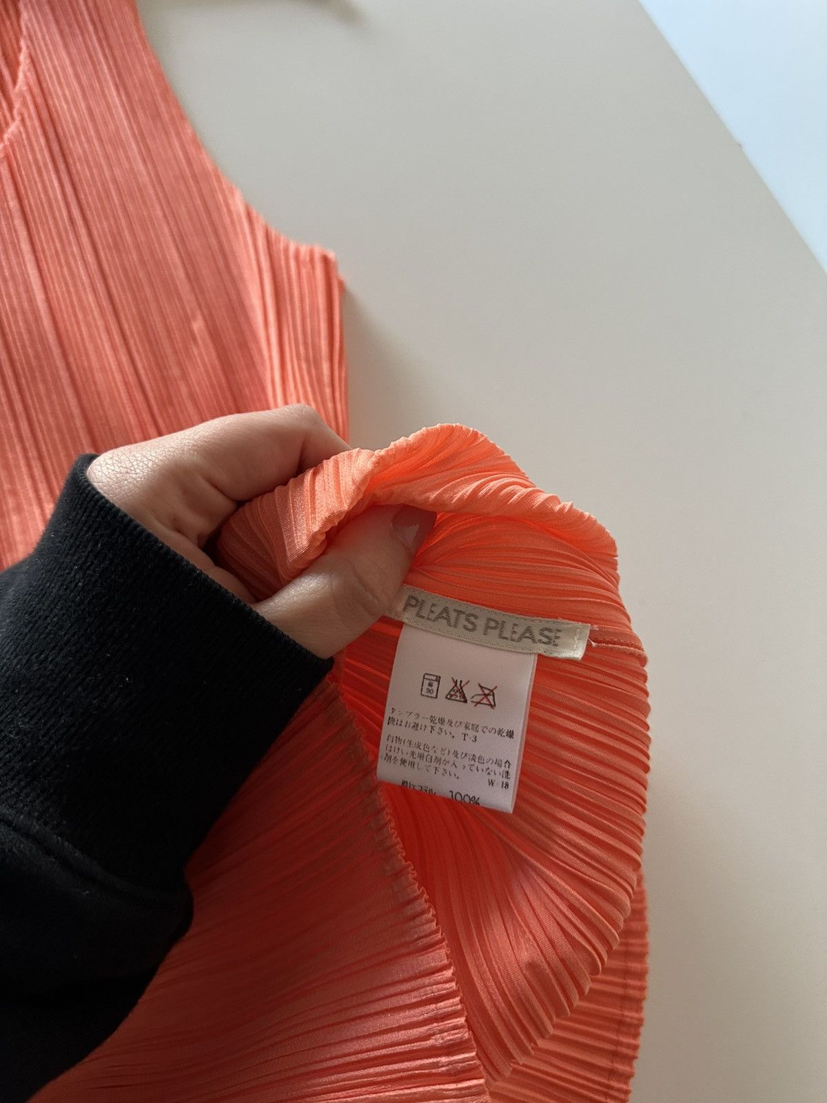 Pleats Please Issey Miyake Issey Miyake Pleats Please Sleeveless Coral Peach Pink Size ONE SIZE - 6 Thumbnail