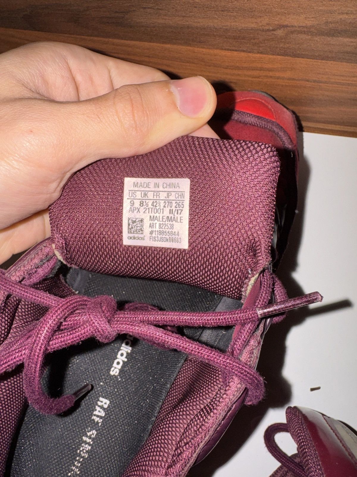 Adidas × Raf Simons ADIDAS BY RAF SIMONS OZWEEGO 3 BURGUNDY Size US 9 / EU 42 - 4 Thumbnail