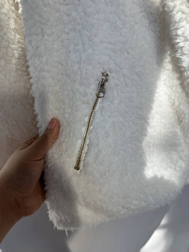 Other NWT Say What ? Fuzzy Ivory Sherpa Moto Jacket Gold Zipper Size S / US 4 / IT 40 - 9 Thumbnail