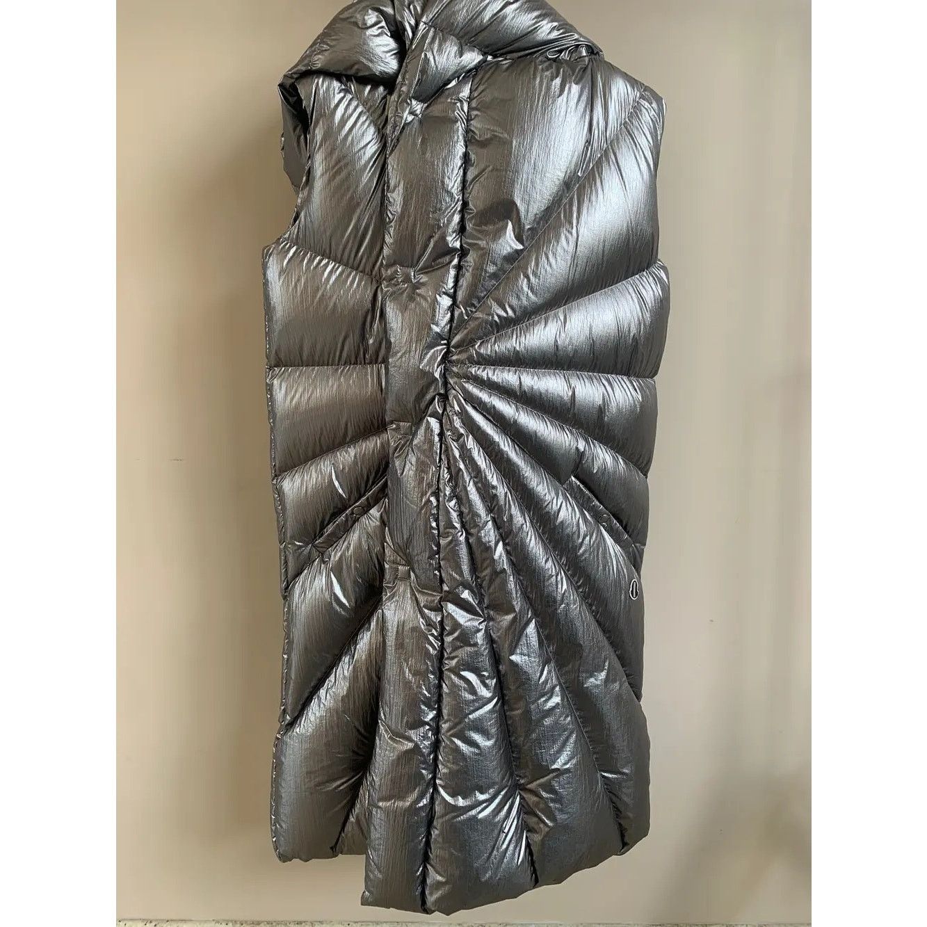 Moncler × Rick Owens o1rshd1 FW20 Porterville Goose Down Parka in Silver Size US XS / EU 42 / 0 - 2 Thumbnail