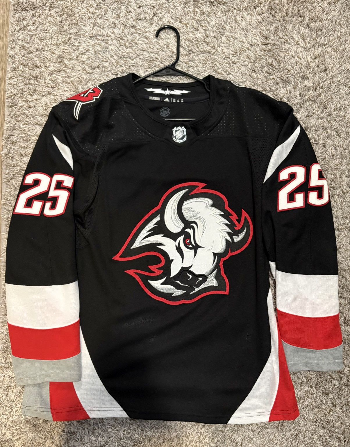 NHL Buffalo Sabres Power Jersey Size US M / EU 48-50 / 2 - 2 Thumbnail