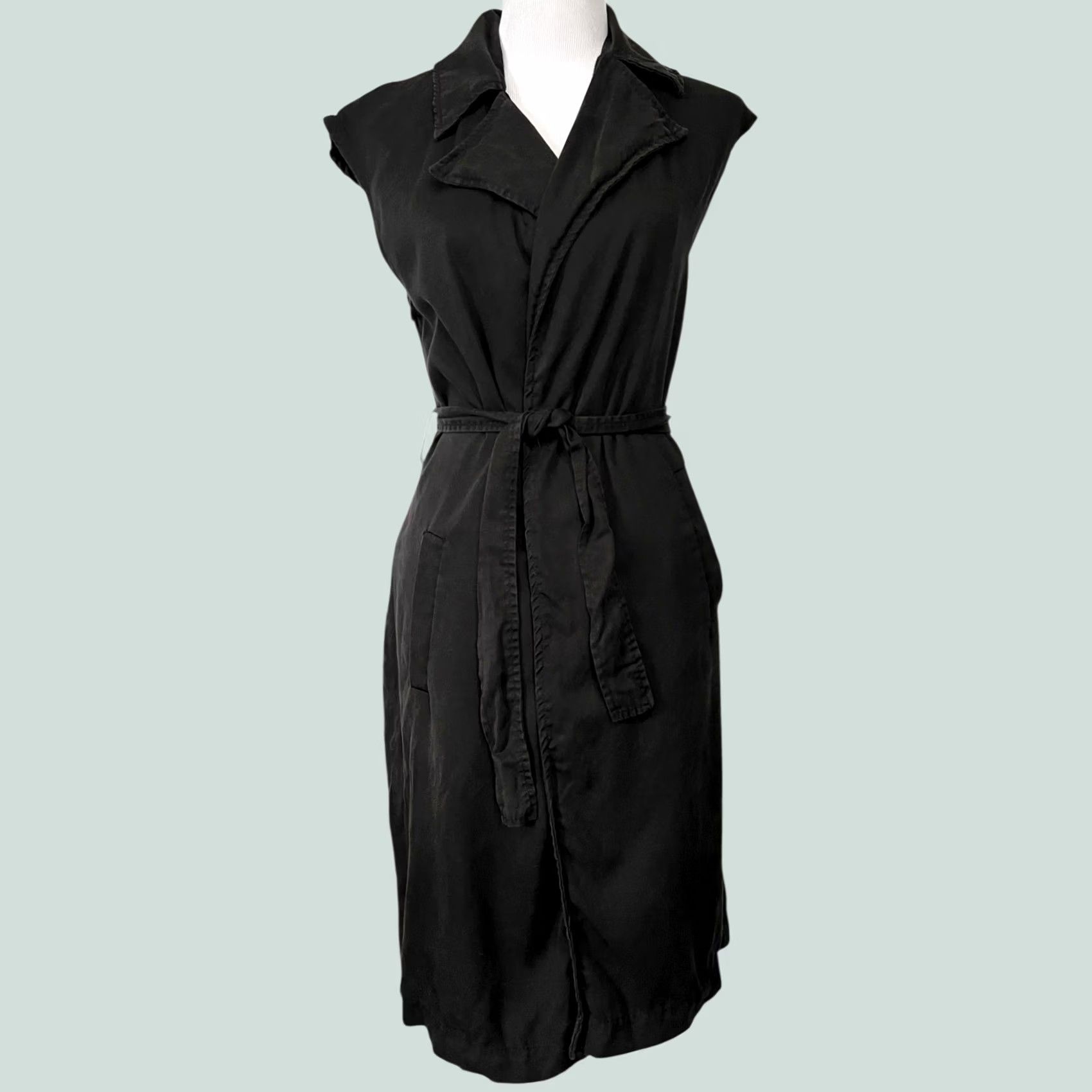 Vintage Tahari Black Lyocell Long Vest Belted Pockets Notch Collar Lightweight Womens M Vest Size M / US 6-8 / IT 42-44 - 1 Thumbnail