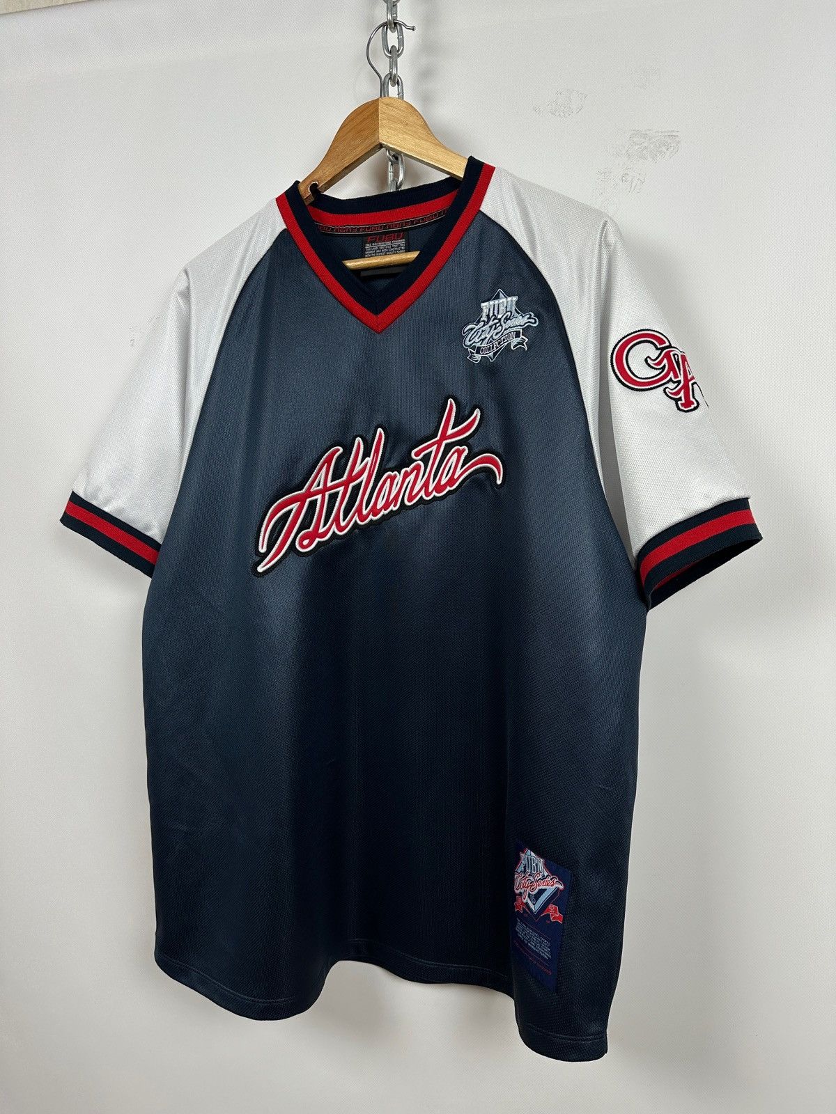 Fubu Vintage Fubu Atlanta City Series Rap Hip-Hop Jersey T-Shirt Size US L / EU 52-54 / 3 - 3 Thumbnail