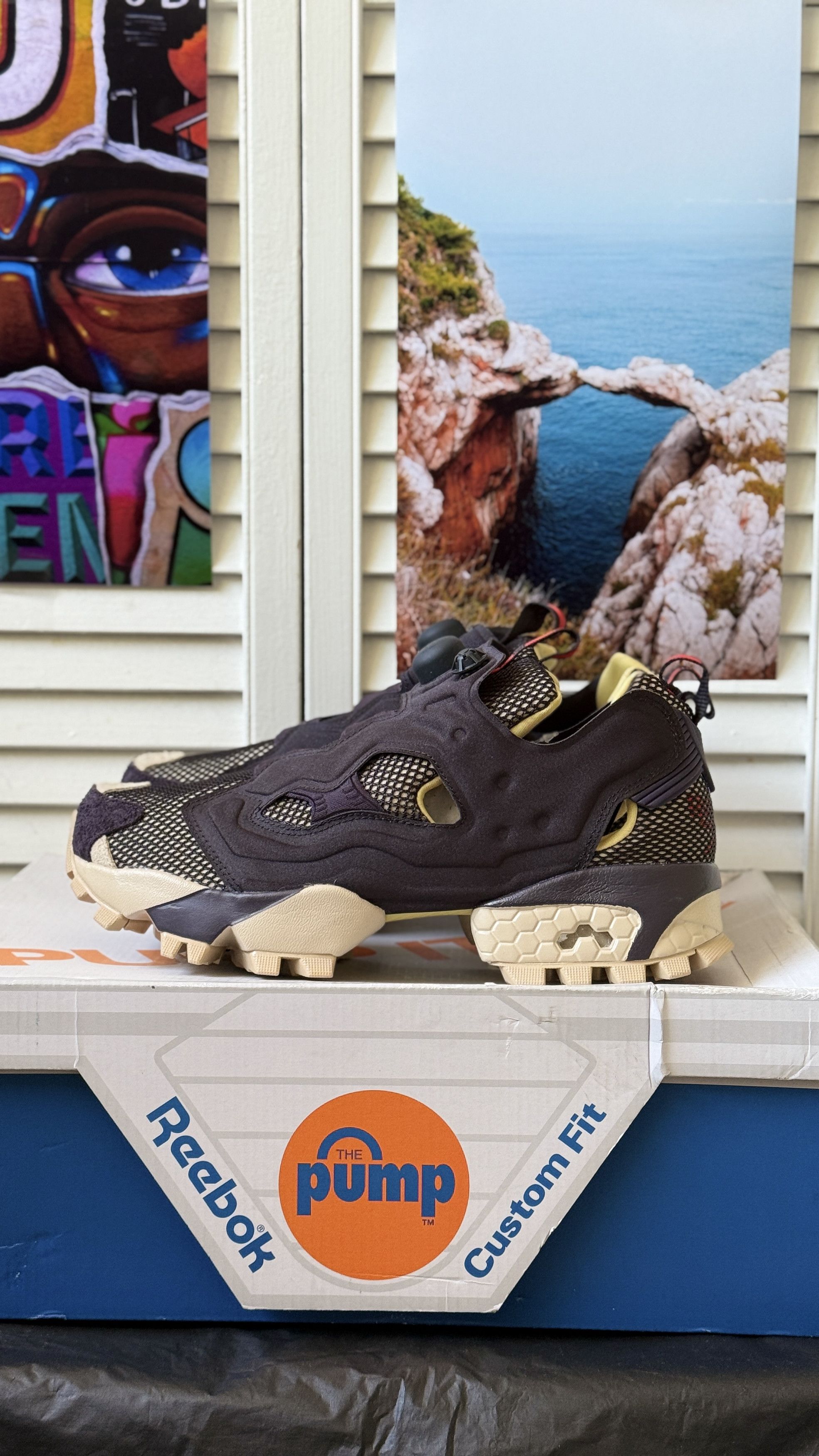 Reebok InstaPump Fury Trail Size US 9 / EU 42 - 1 Thumbnail
