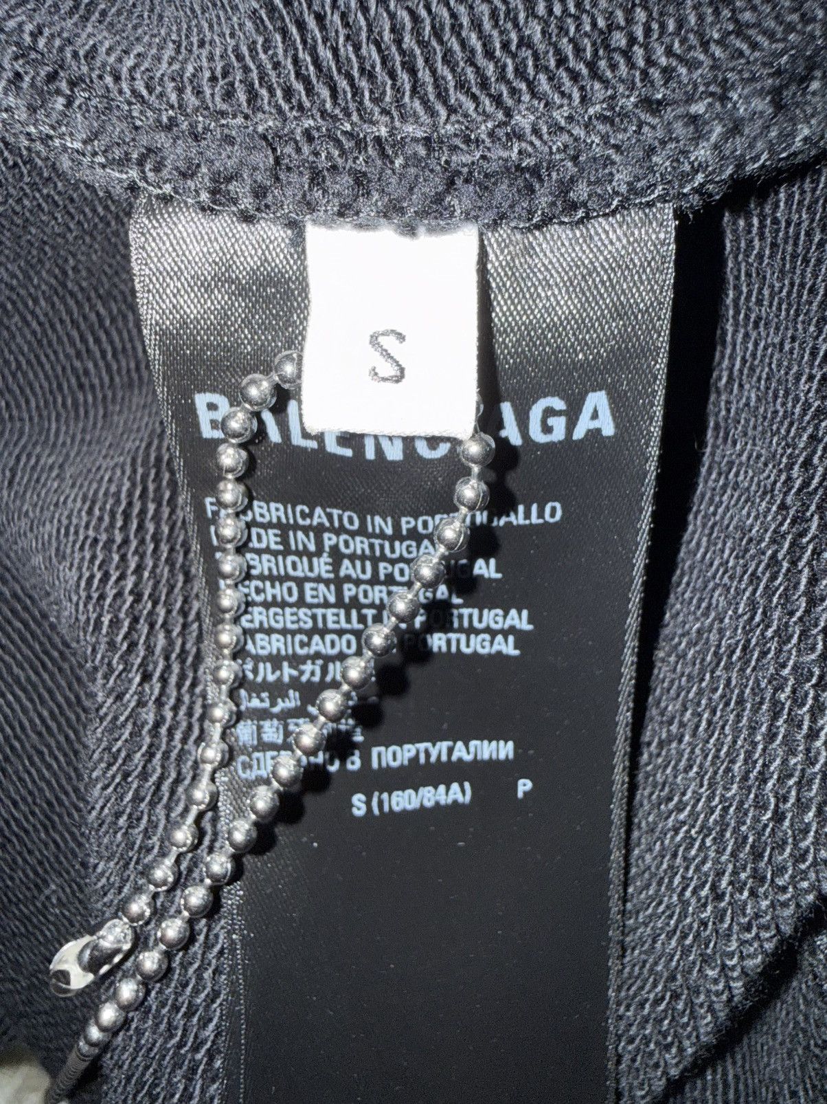 Balenciaga Balenciaga Garde-Robe Care Label Hoodie Size US S / EU 44-46 / 1 - 8 Thumbnail