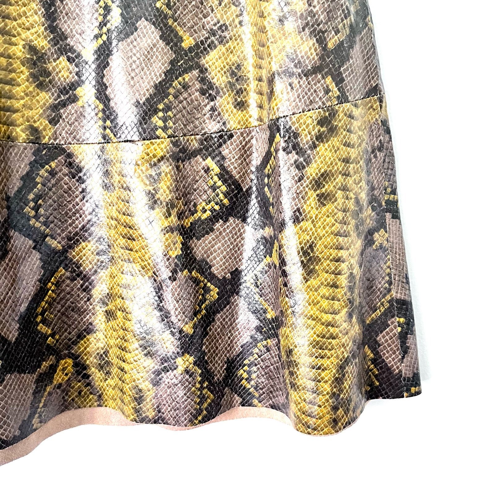 Zara Zara Women's Skirt XS Snake Print Midi Yellow Brown Size 25" / US 0 / IT 36 - 5 Thumbnail