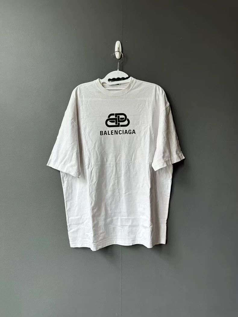 Balenciaga Balenciaga Lock Short Sleeve Size US XS / EU 42 / 0 - 1 Thumbnail