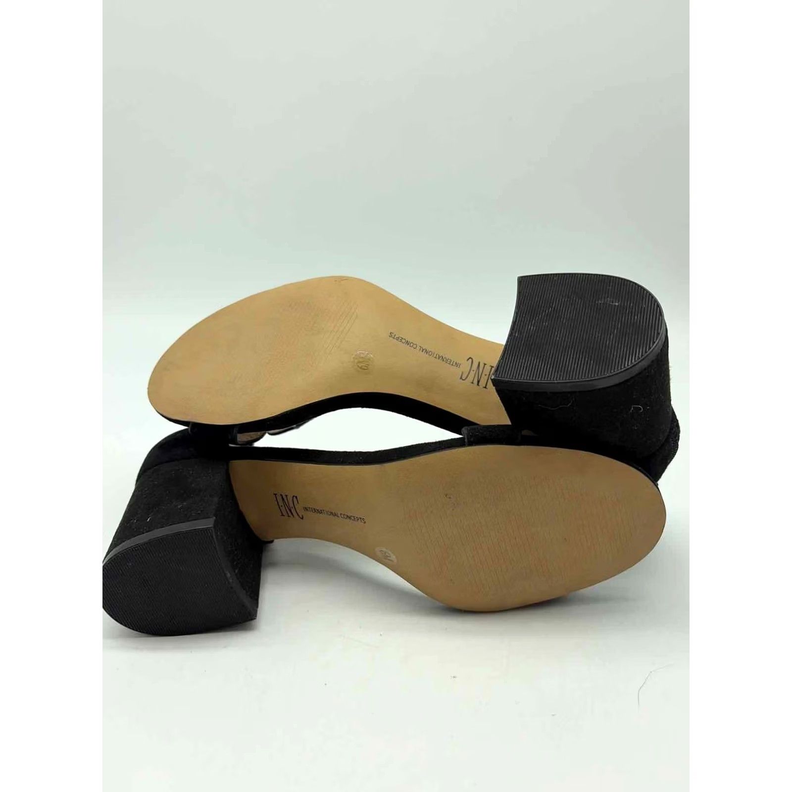 Incu INC Black Block Heels Size 6 Size US 6 / IT 36 - 6 Thumbnail