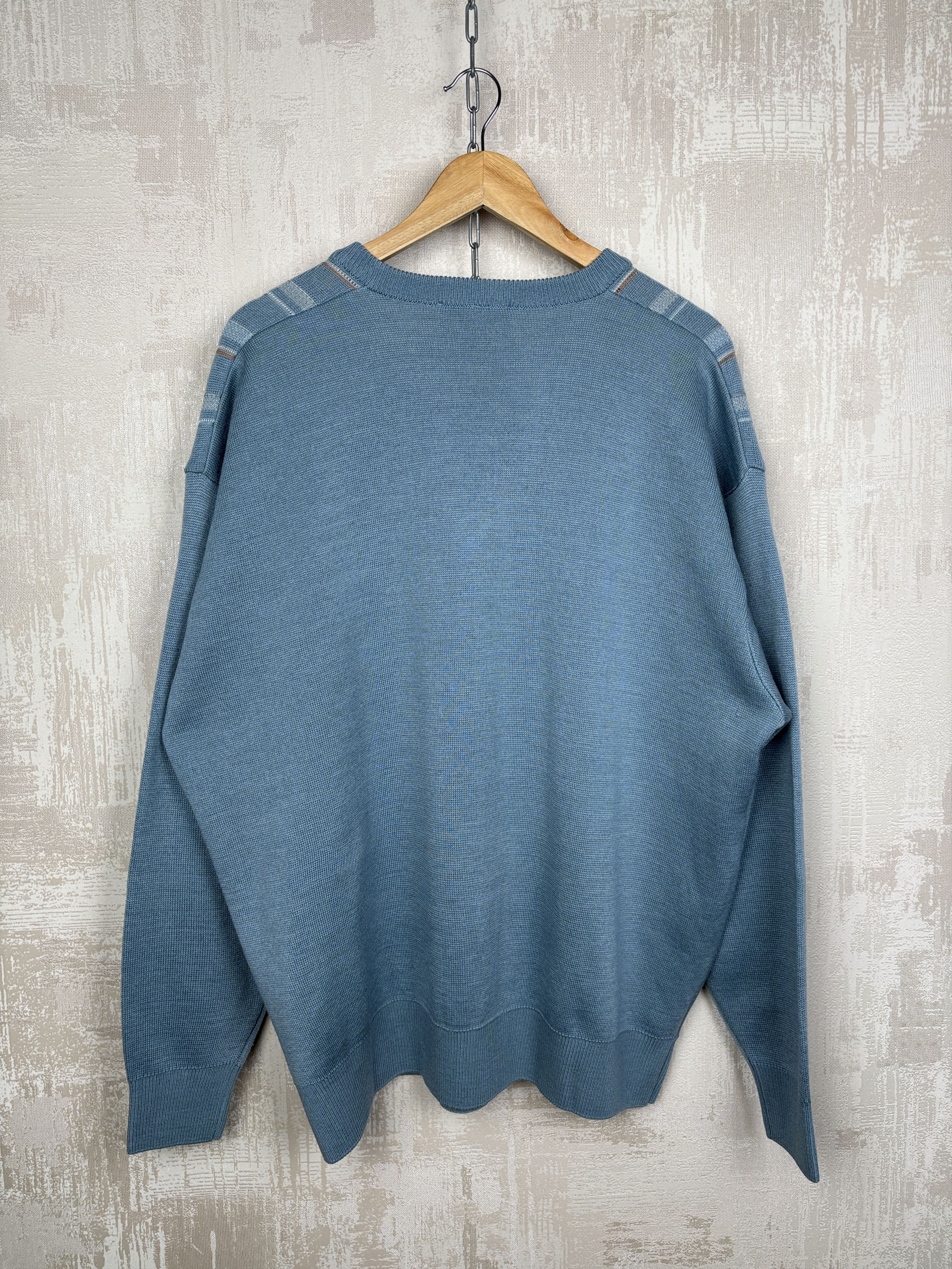 Gabicci Gabicci V-neck Sweater Wool Acrylic Chambray Color Size US XL / EU 56 / 4 - 13 Thumbnail