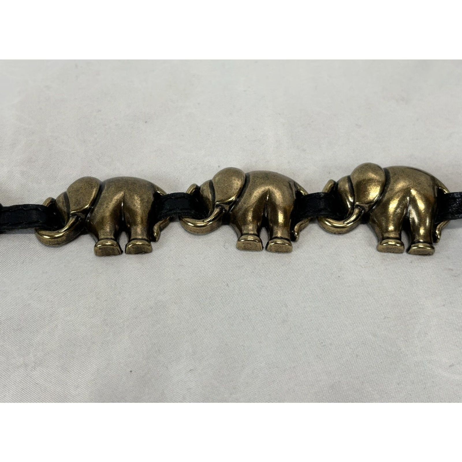 Liz Claiborne VINTAGE Liz Claiborne Belt Leather Black Elephant Brass Hardware 28”-32” Womens M Size ONE SIZE - 3 Thumbnail