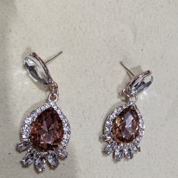 Other Elegant Glam Champagne Crystal Teardrop Earrings Size ONE SIZE - 9 Thumbnail