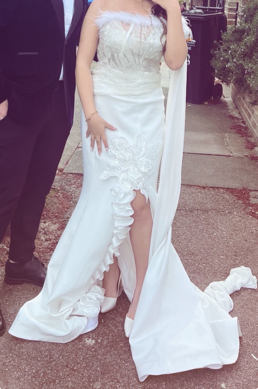 Other Detailed wedding gown Size S / US 4 / IT 40 - 1 Thumbnail