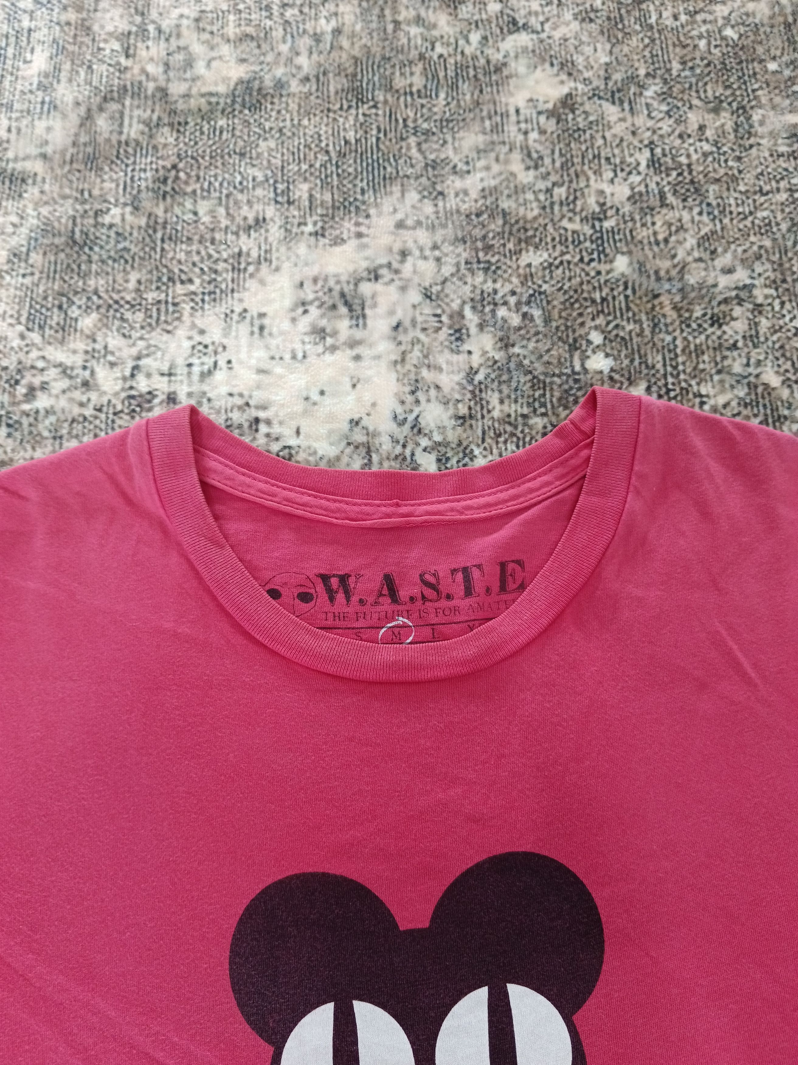 Band Tees RADIOHEAD.TV(RARE OUT OF PRINT) Size US M / EU 48-50 / 2 - 4 Thumbnail