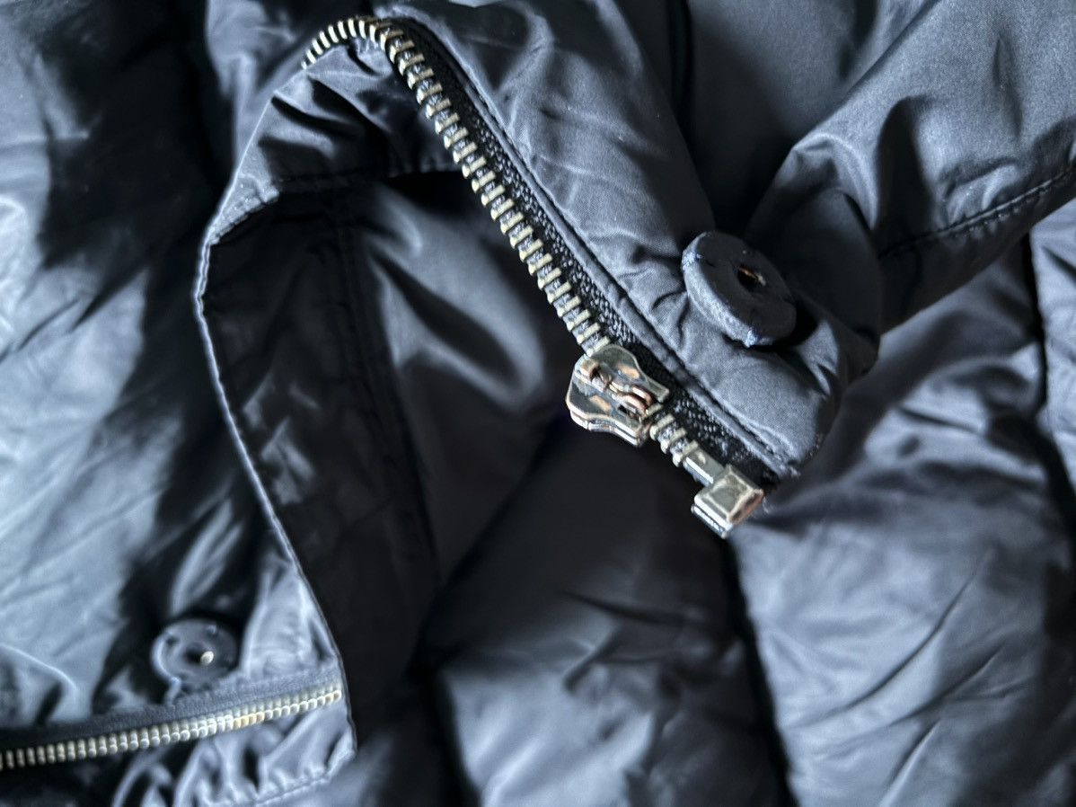 Prada × Vintage Vintage Prada down jacket fur Size S / US 4 / IT 40 - 13 Thumbnail