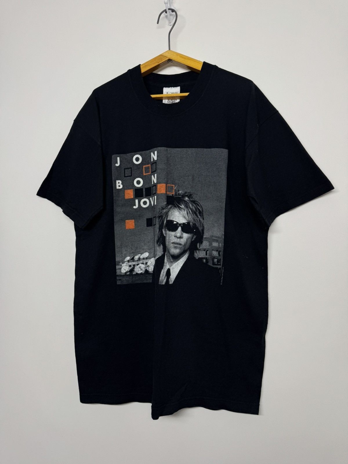 Vintage Vintage Bon Jovi 2000 year tour t-shirt Size US M / EU 48-50 / 2 - 2 Thumbnail