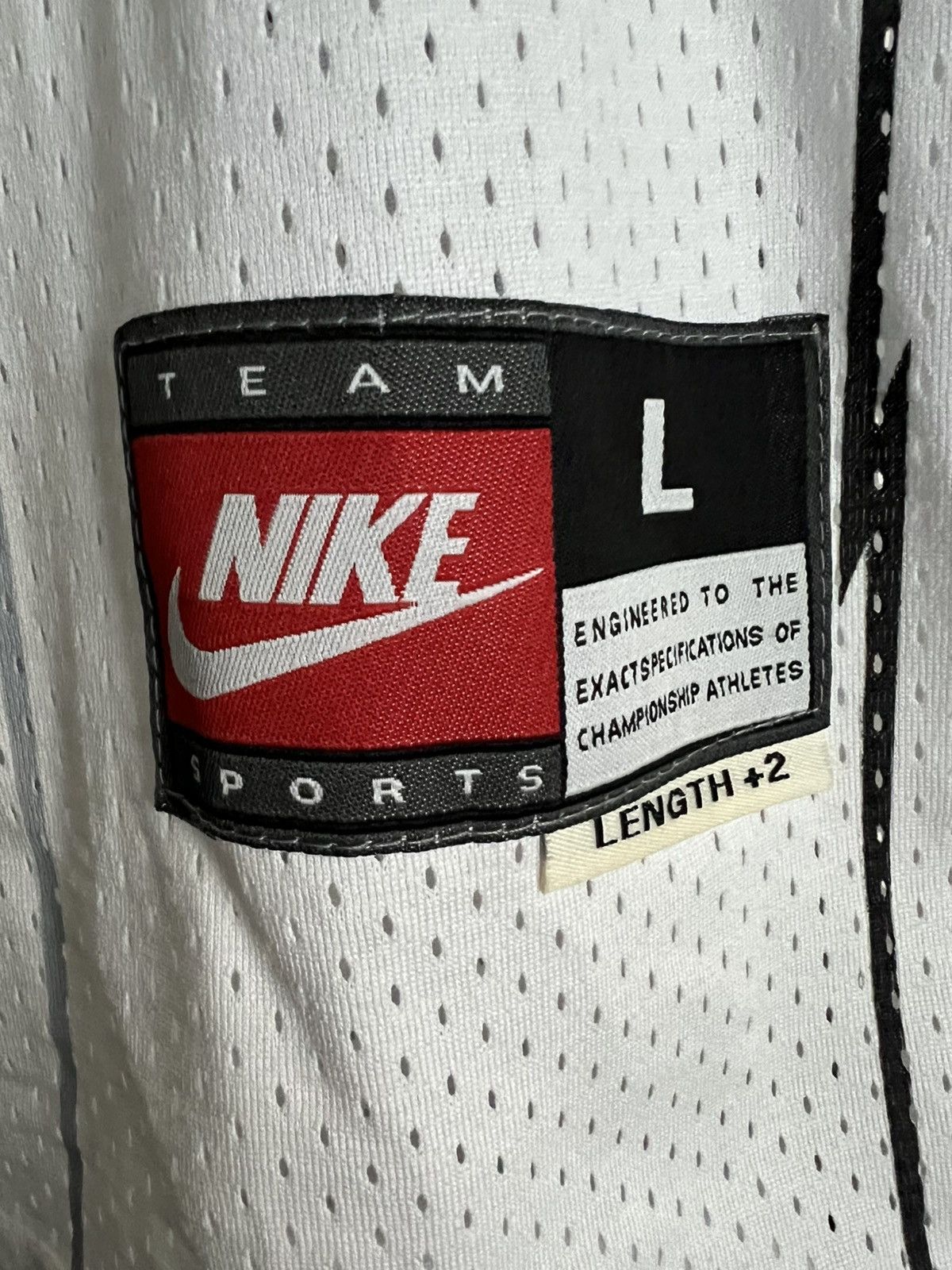 NBA New w/ tags Nike x Raptors McGrady Jersey Size US XL / EU 56 / 4 - 4 Thumbnail