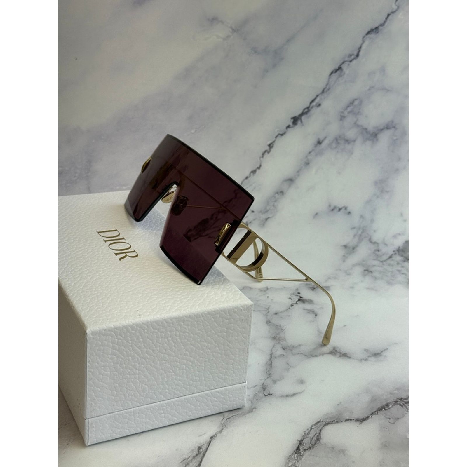Dior NEW Dior 30Montaigne M1U Oversized Sunglasses Purple Size ONE SIZE - 8 Thumbnail