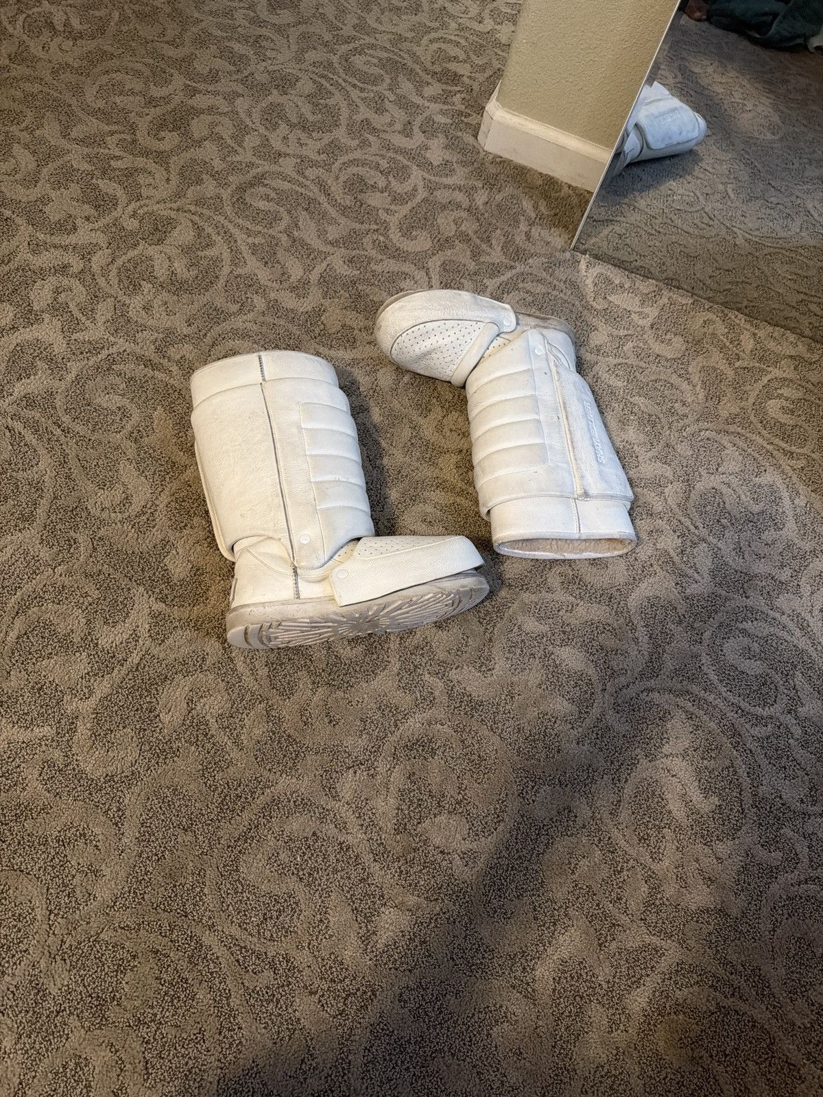 Anonymous Club Anonymous Club Uggs Size US 11 / EU 44 - 1 Thumbnail