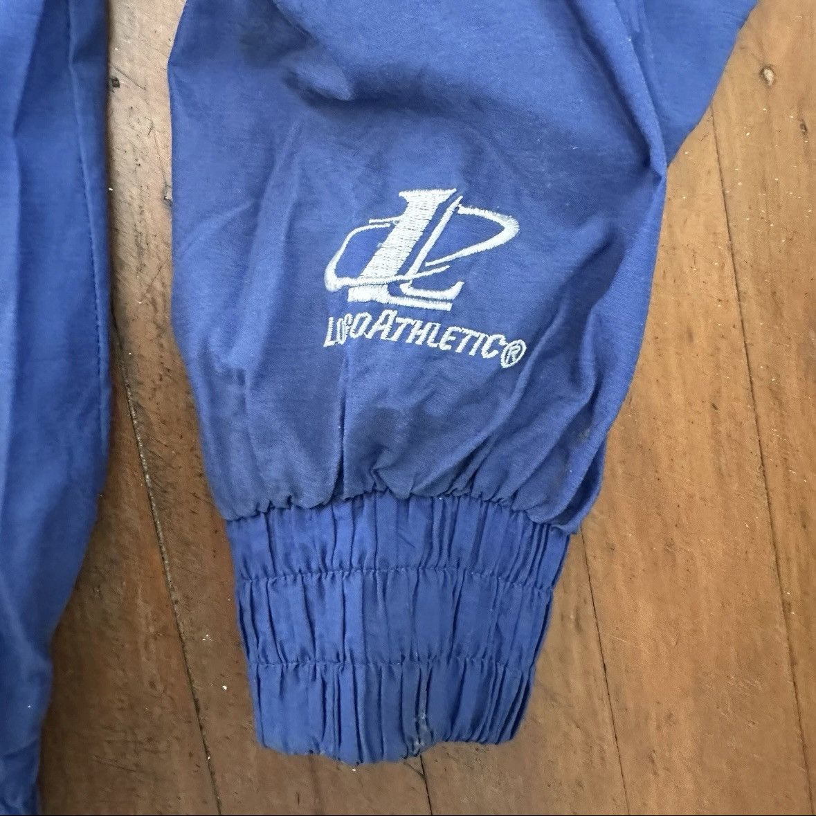 Logo Athletic Logo Athletic Blue vintage Indianapolis Colts Windbreaker L Size US L / EU 52-54 / 3 - 6 Thumbnail