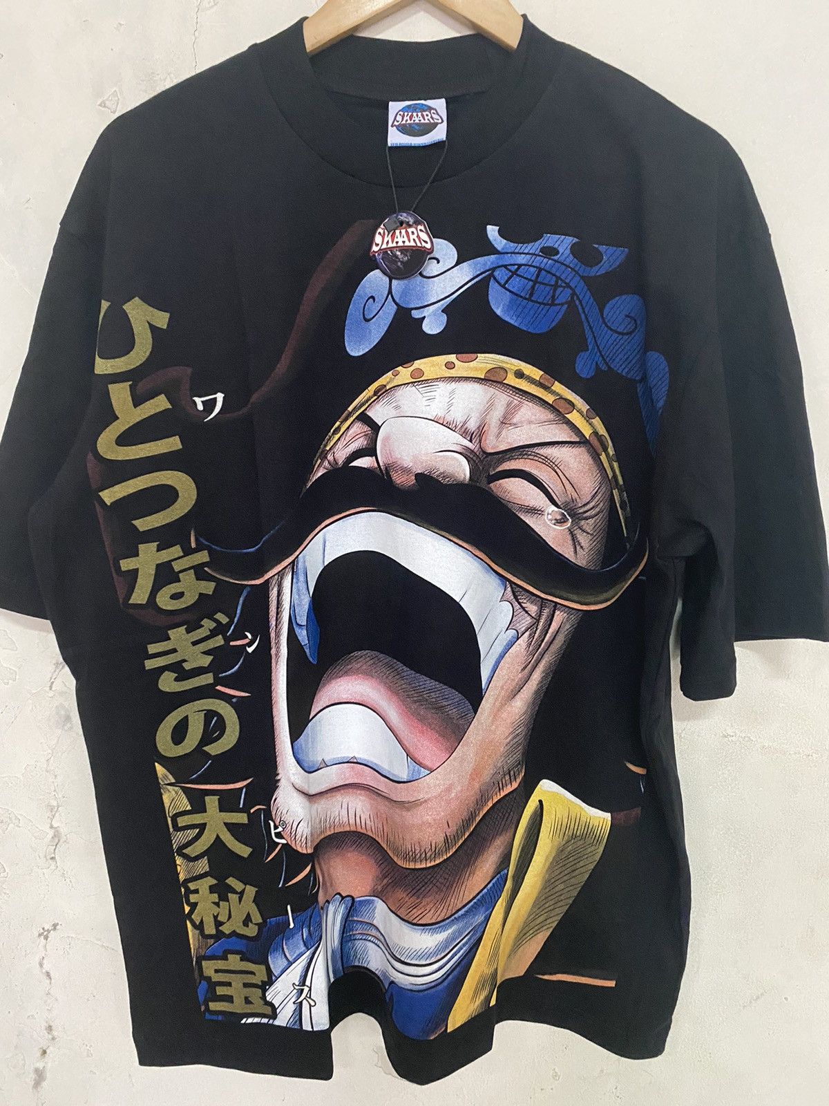 image of Anima x Vintage One Piece Gol D Roger Anime Manga Fans Made Tee in Black, Men's (Size XL)