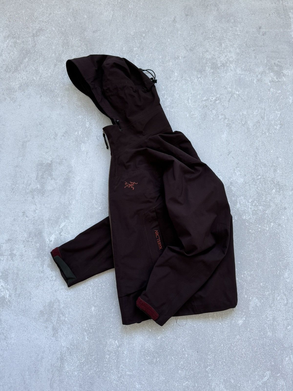 image of Arcteryx Gore-Tex Recco Shell Jacket in Brown, Women's (Size Small)